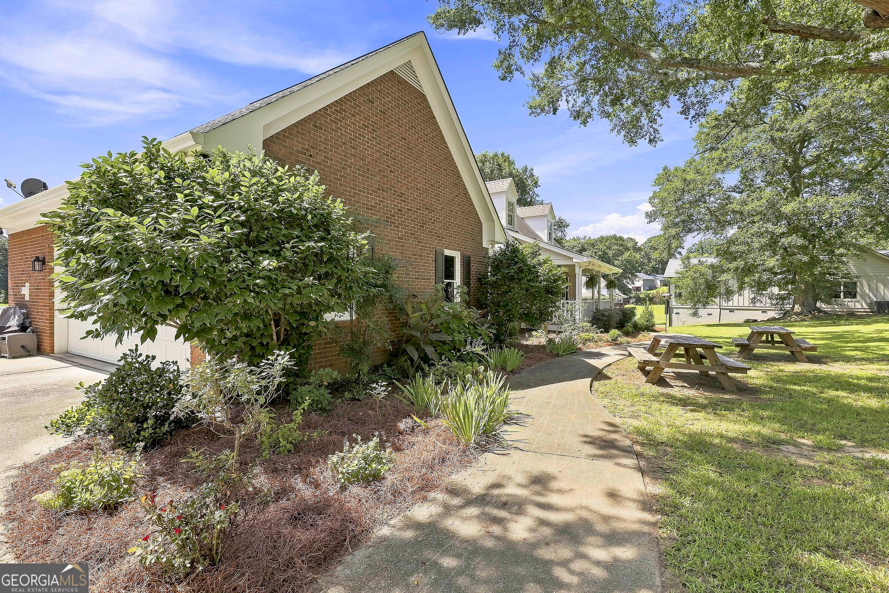 245 Pine Knott Road Property Photo 14