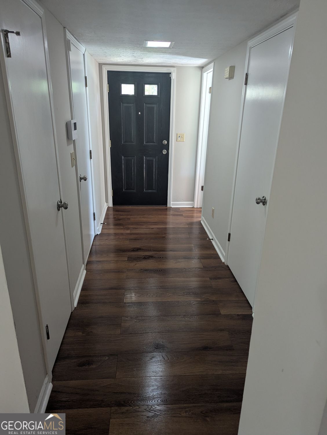 945 Hemingway Road Property Photo 2