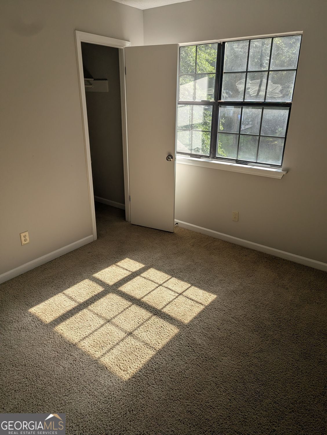 945 Hemingway Road Property Photo 12