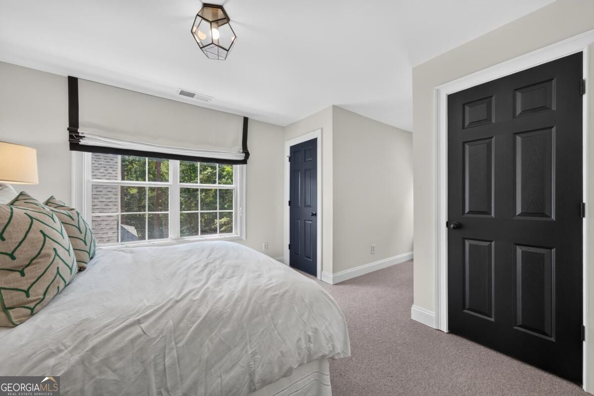 1001 Kingsford Way Property Photo 45