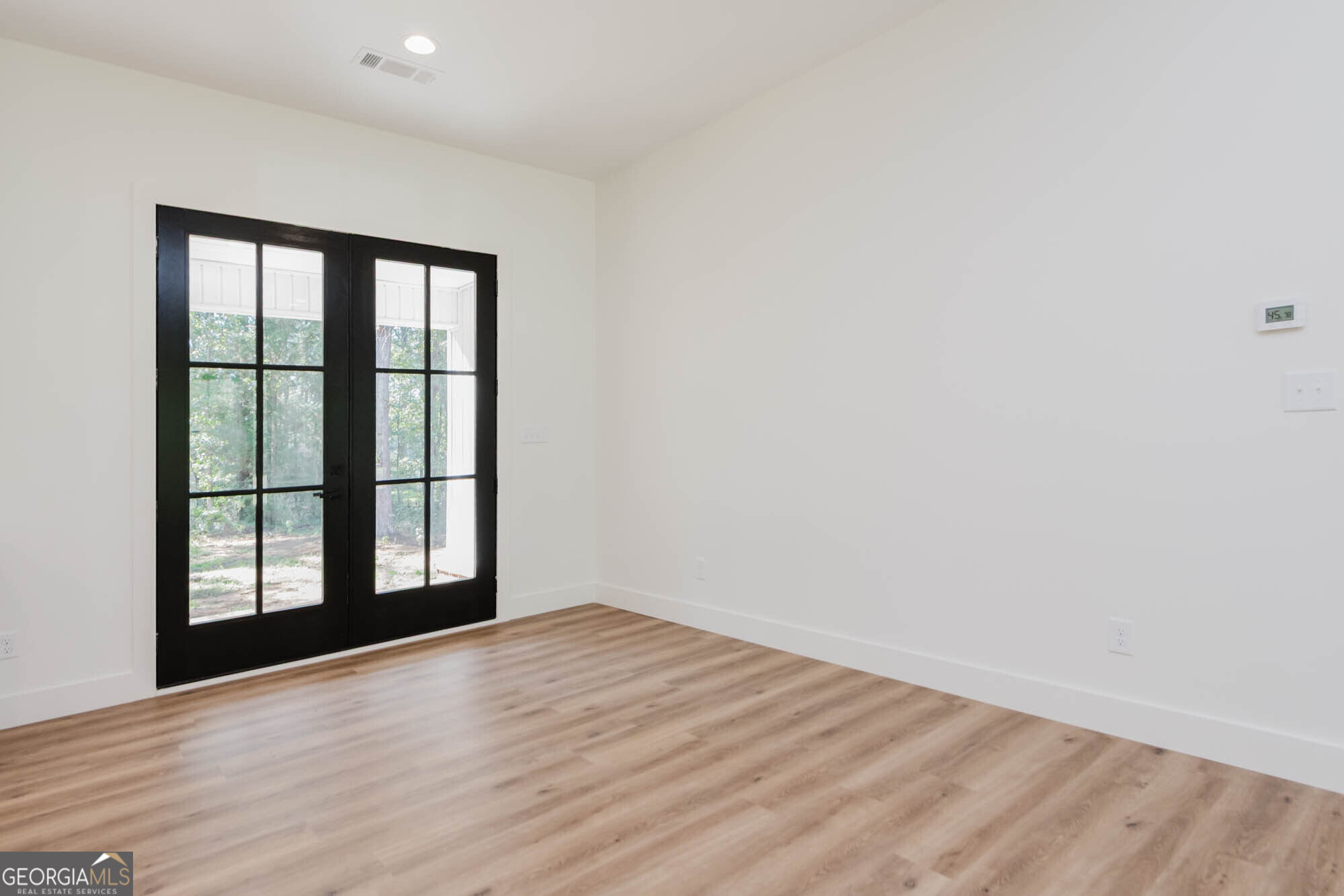 20 Peri Drive Property Photo 4
