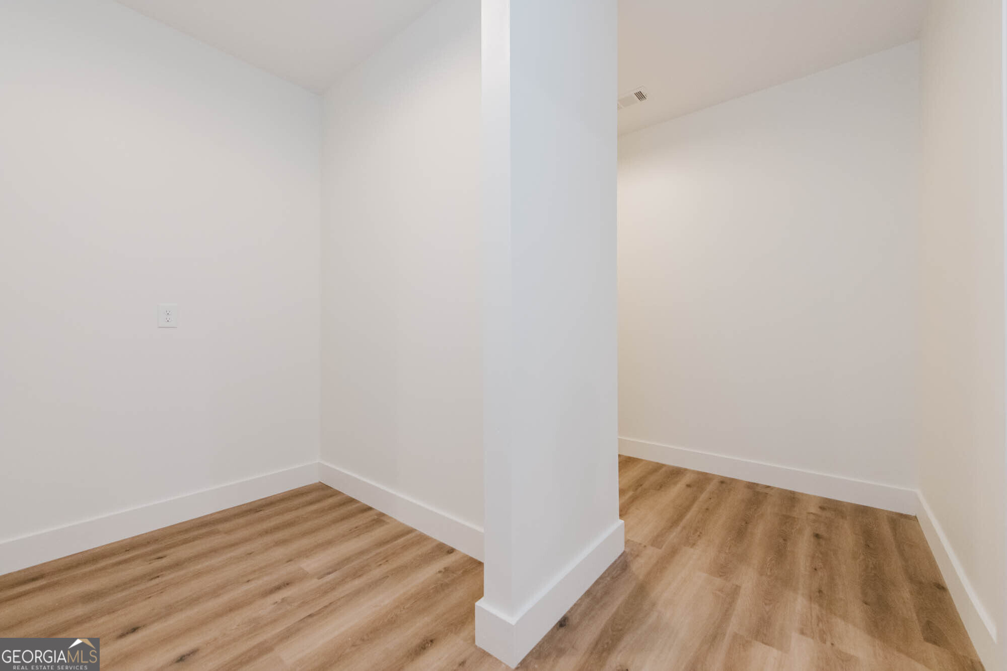 20 Peri Drive Property Photo 22