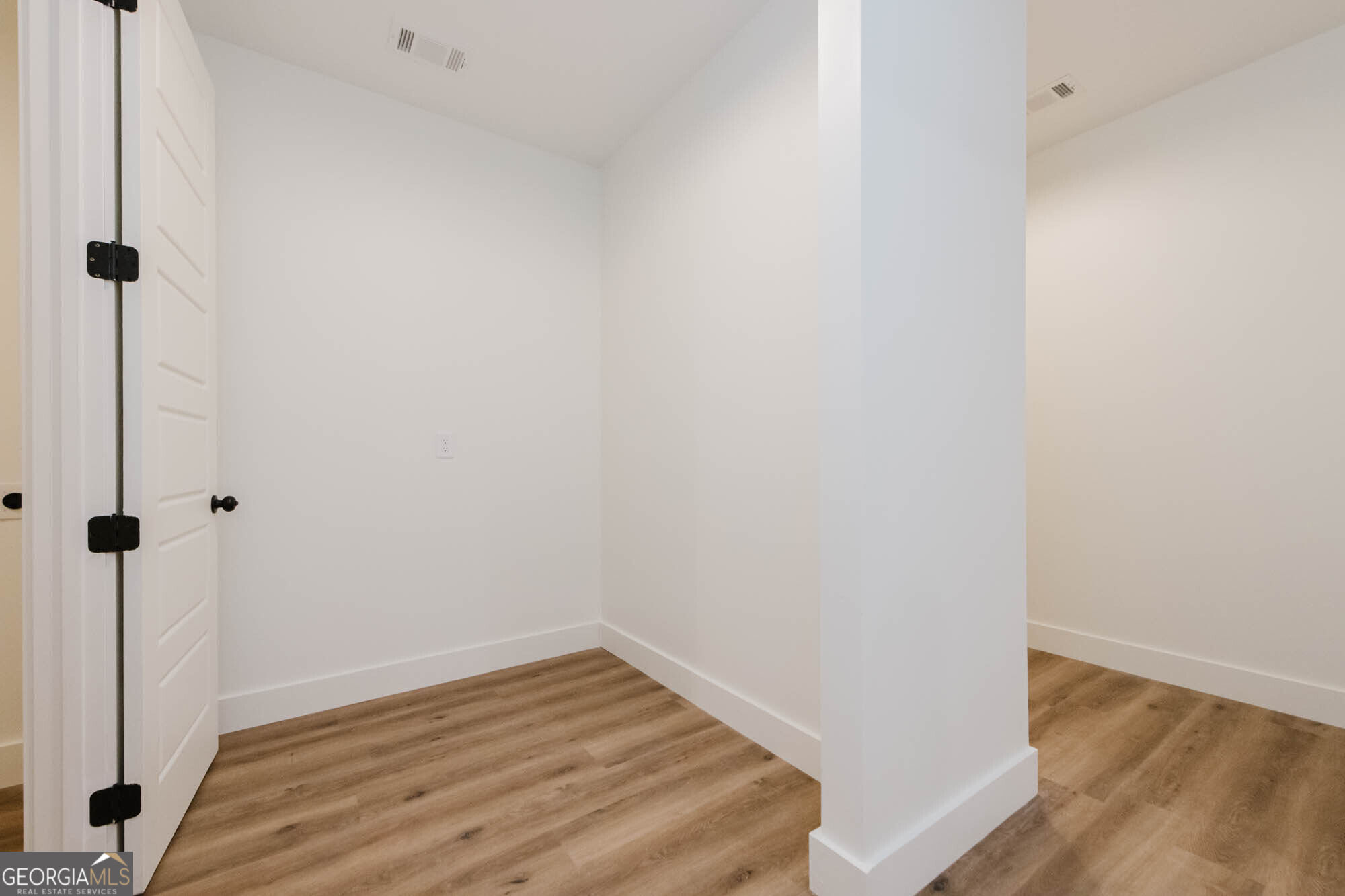 20 Peri Drive Property Photo 23
