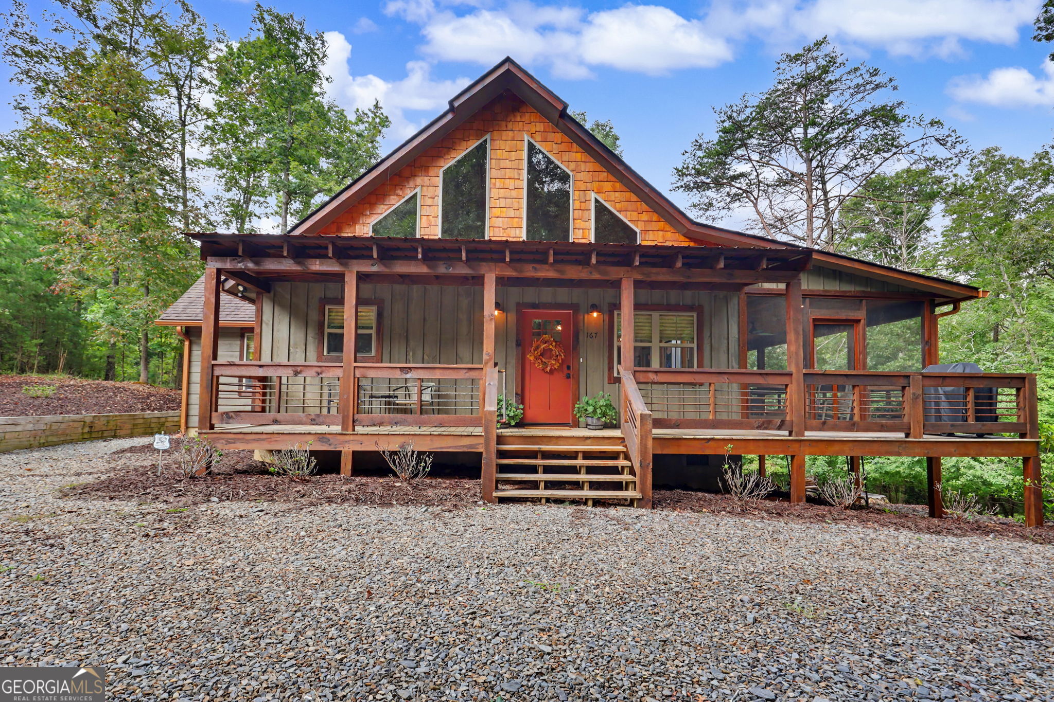 167 Anglers Loop Property Photo 1