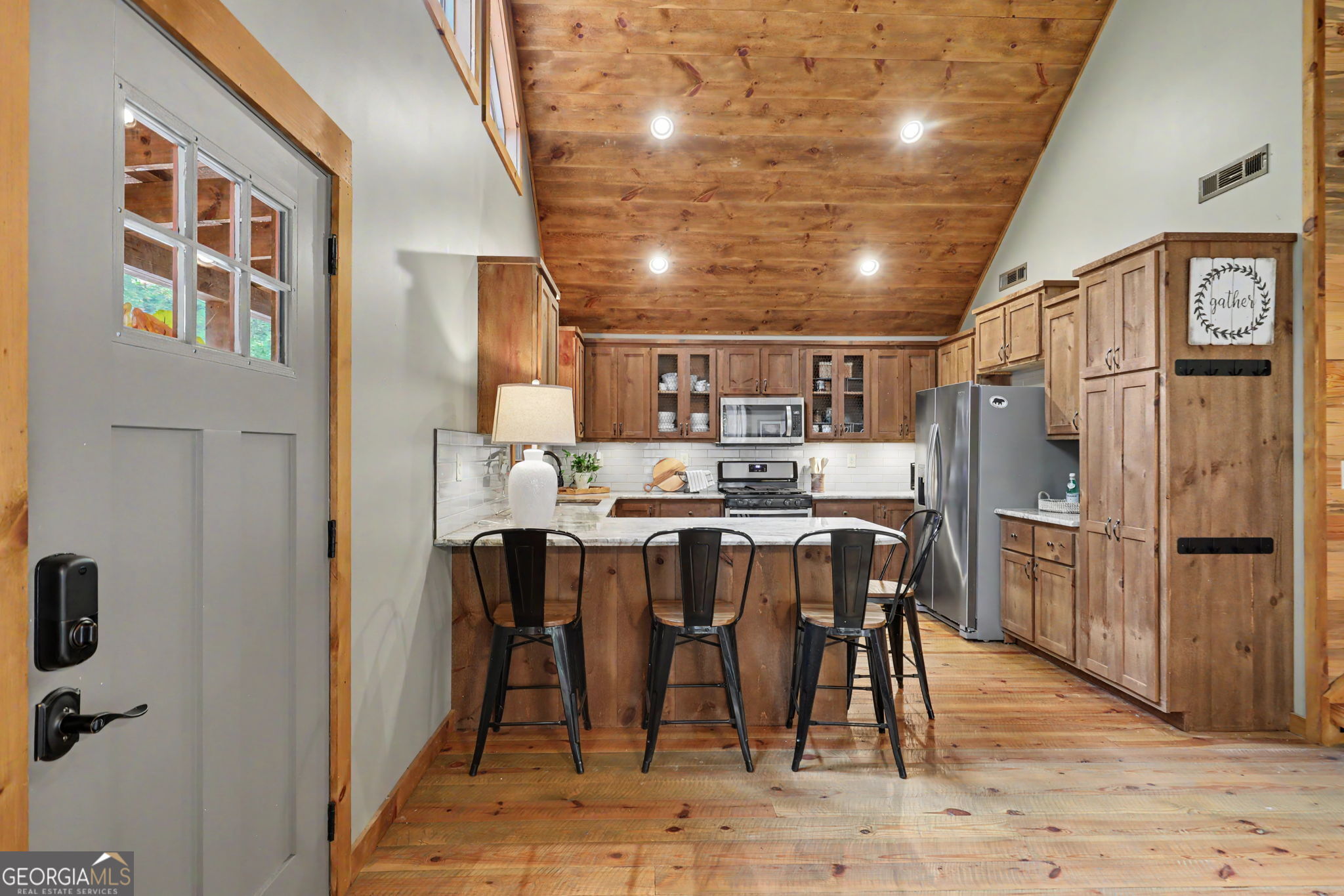 167 Anglers Loop Property Photo 7