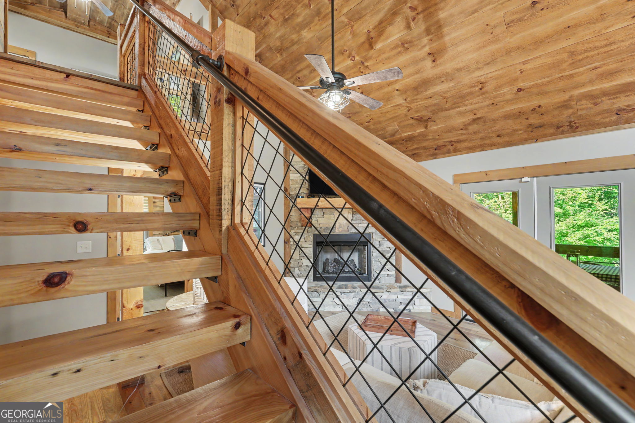 167 Anglers Loop Property Photo 41