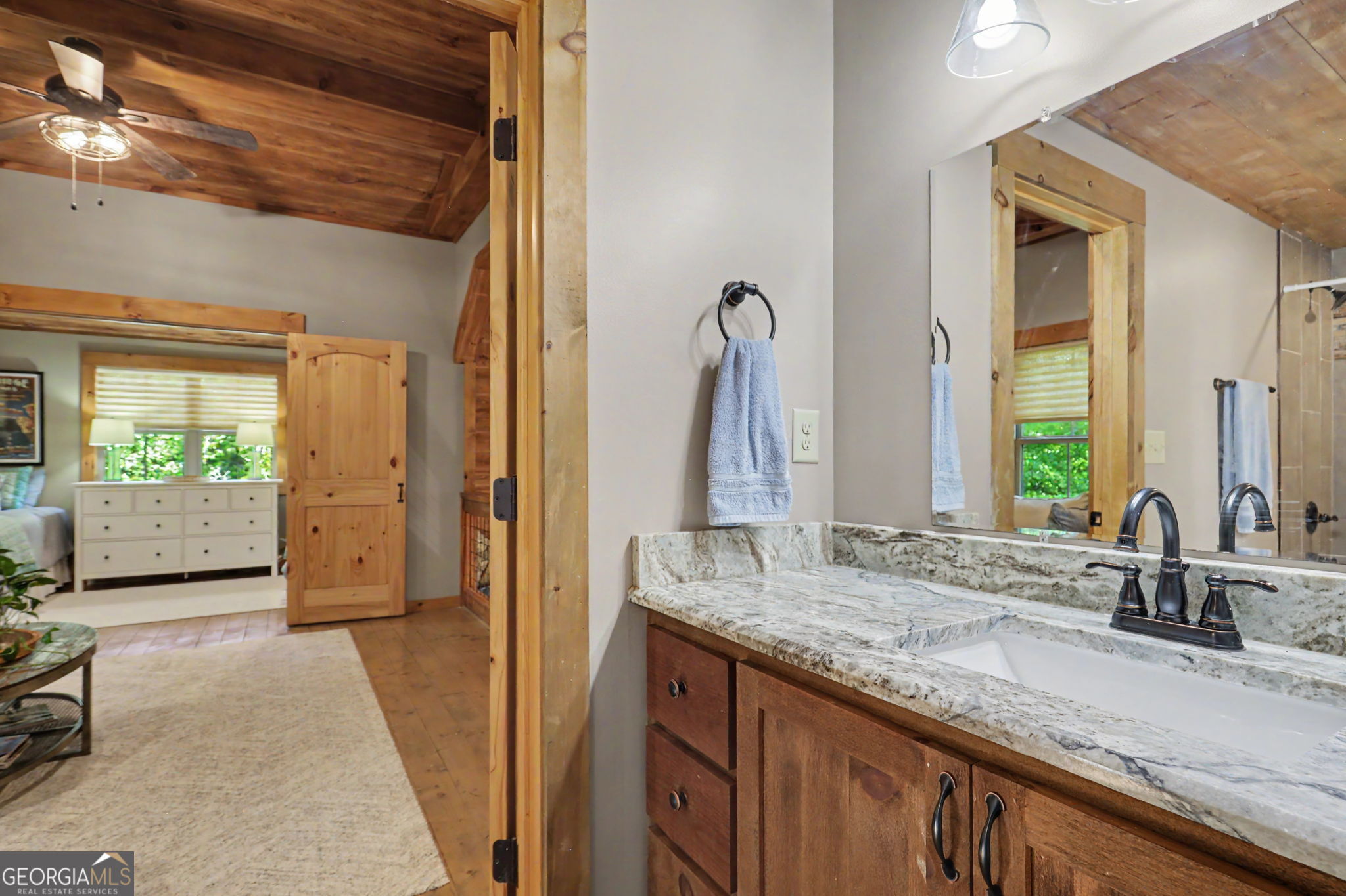 167 Anglers Loop Property Photo 48