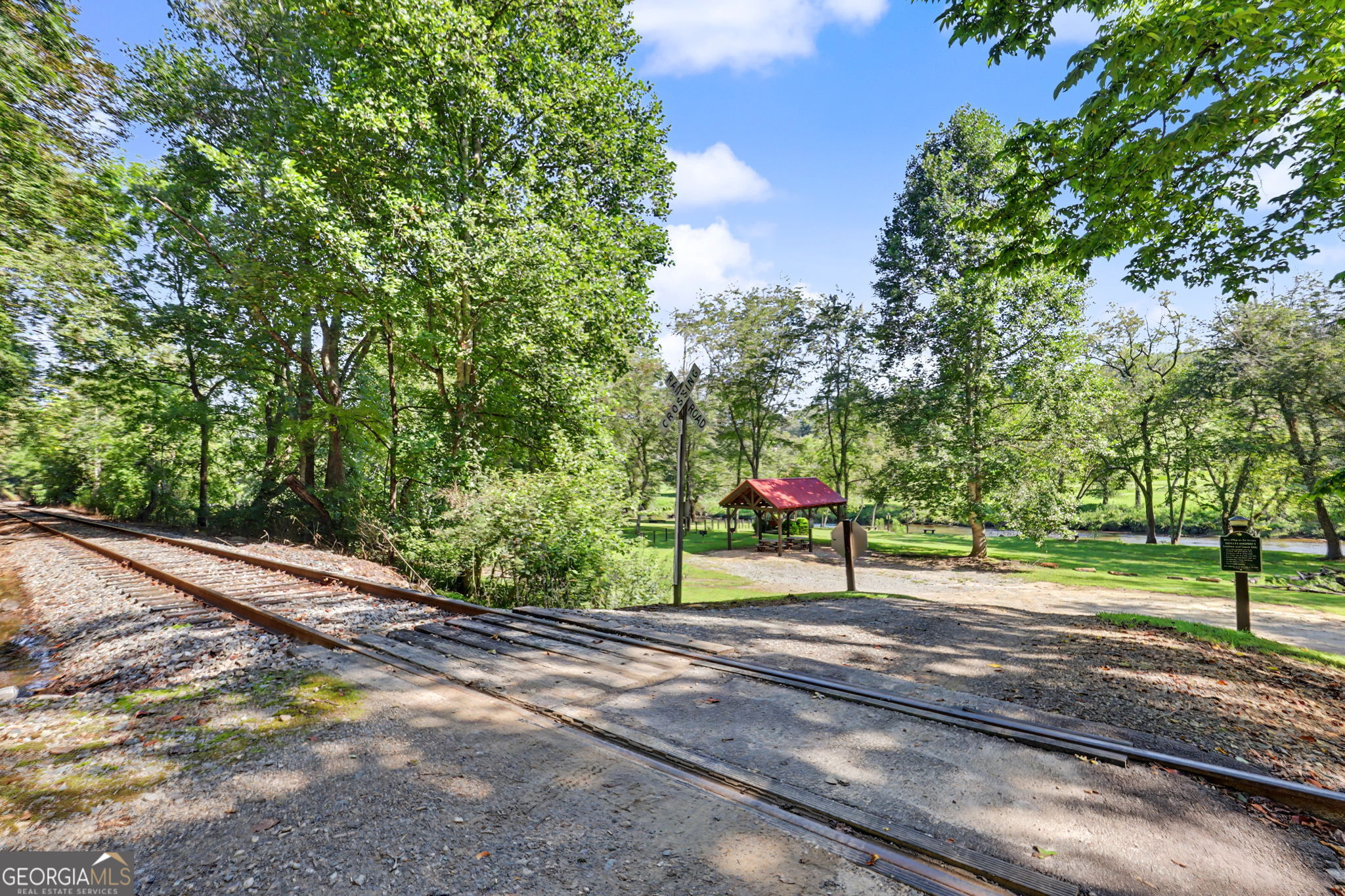 167 Anglers Loop Property Photo 63