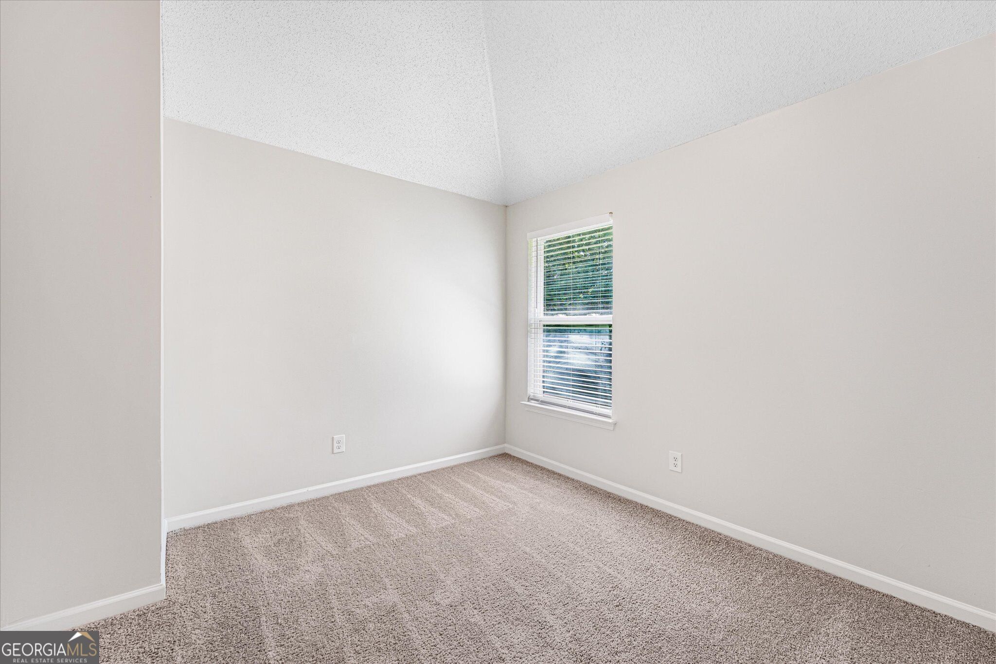2354 Hackamore Drive Property Photo 25