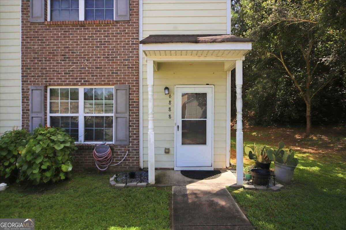 6888 Mountain Circle Property Photo 5