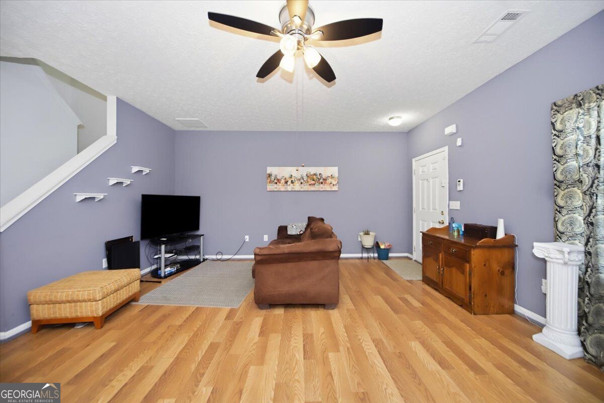 6888 Mountain Circle Property Photo 7