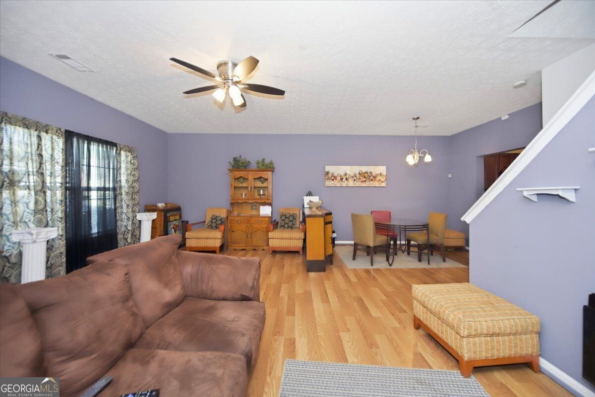 6888 Mountain Circle Property Photo 8