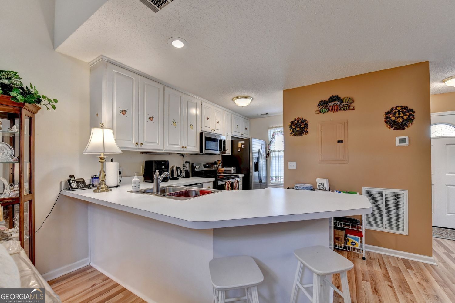1145 Riverside Terrace Property Photo 15