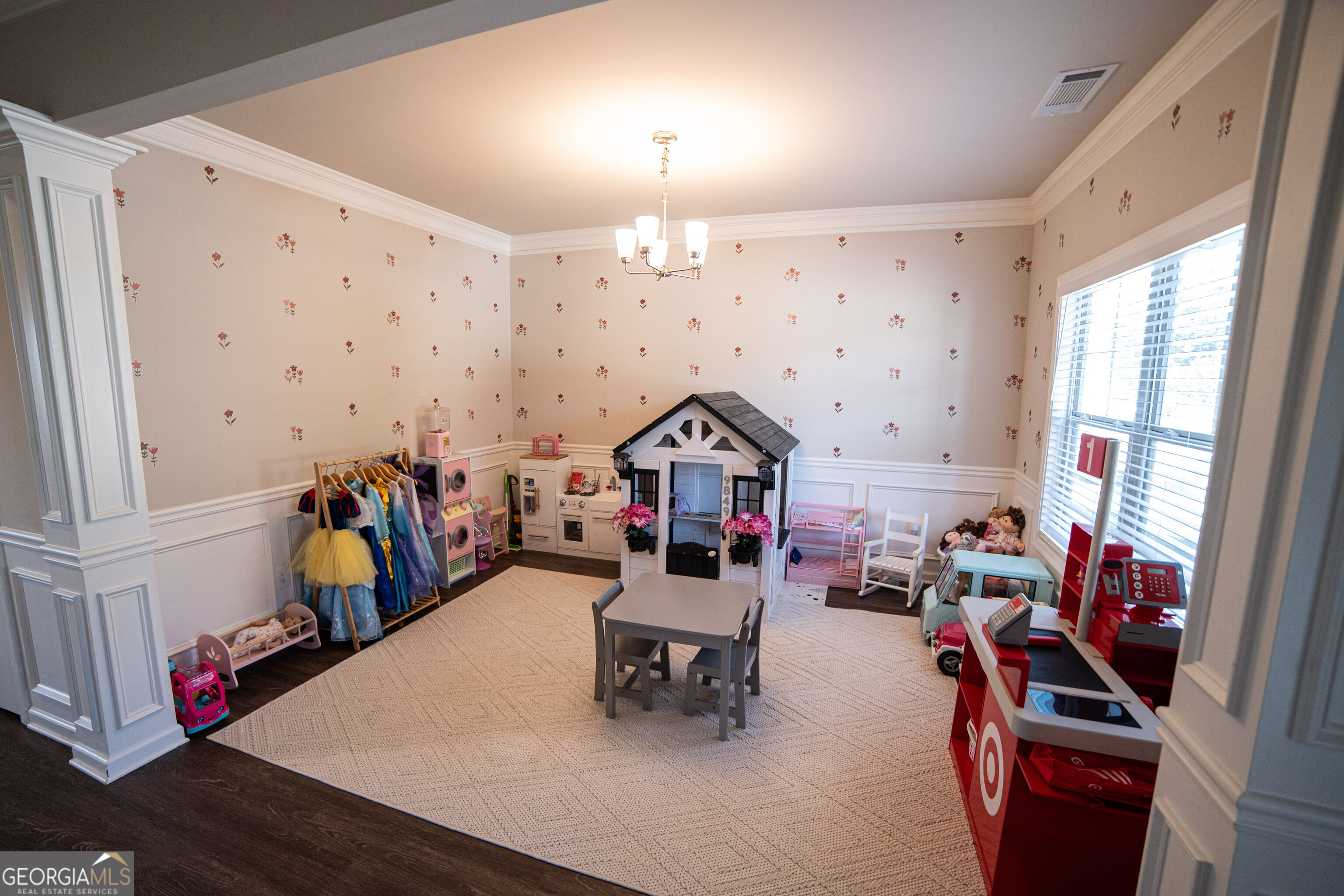 9849 Elderberry Pointe Property Photo 4