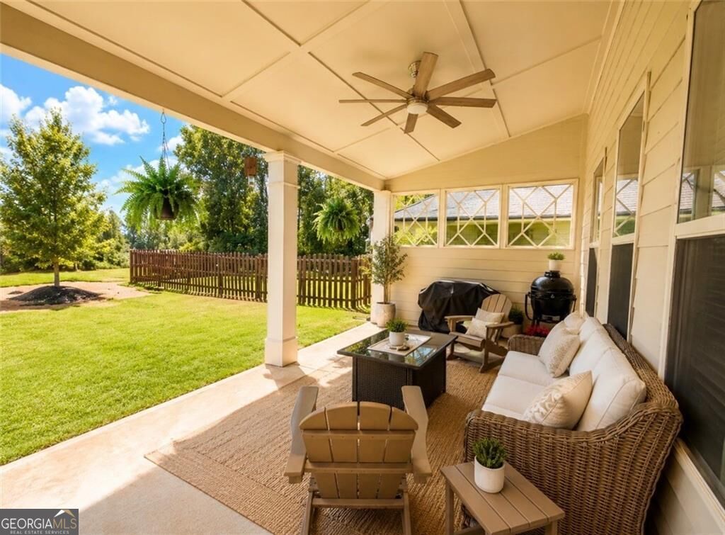 9849 Elderberry Pointe Property Photo 7
