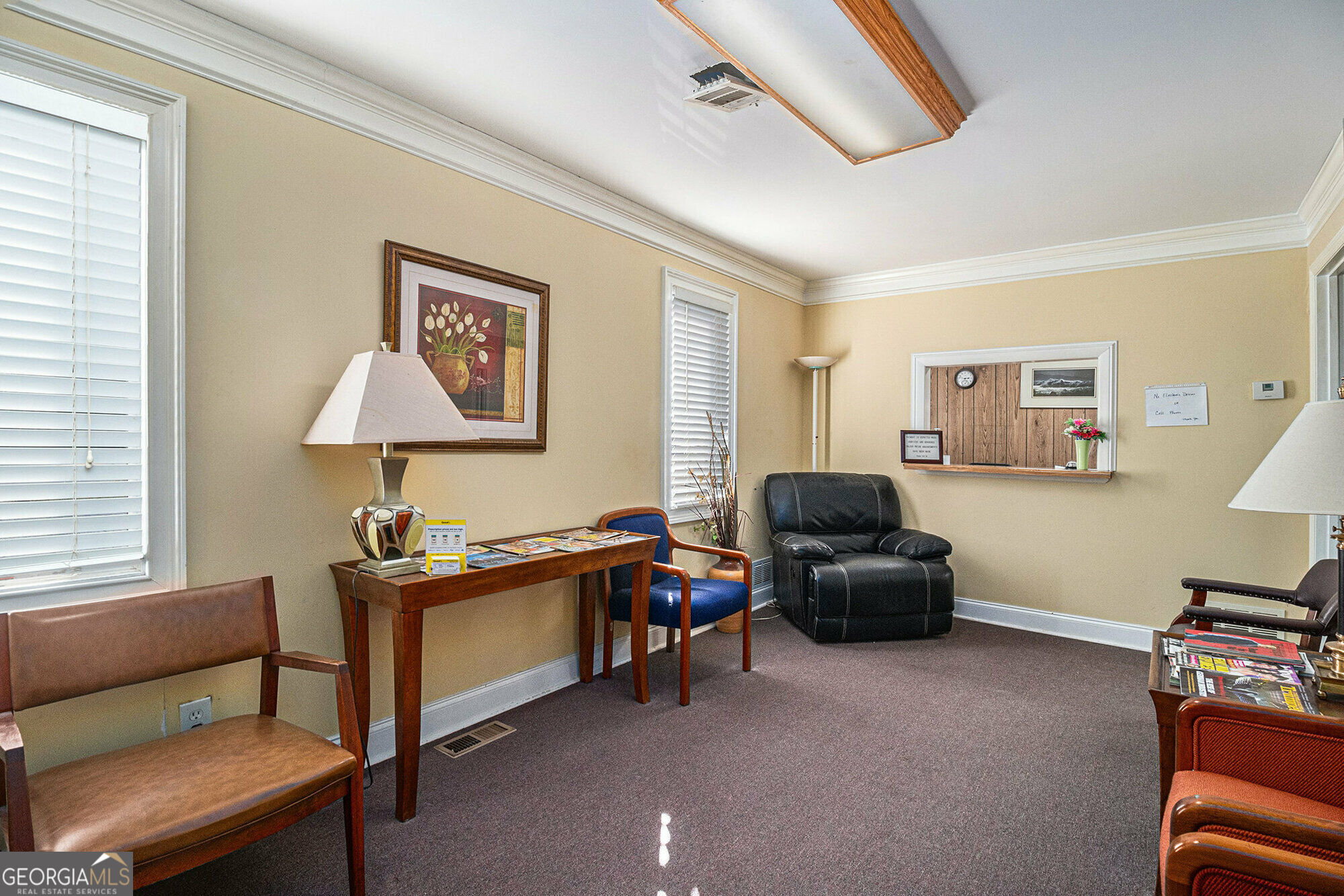 4537 Covington Highway Property Photo 5