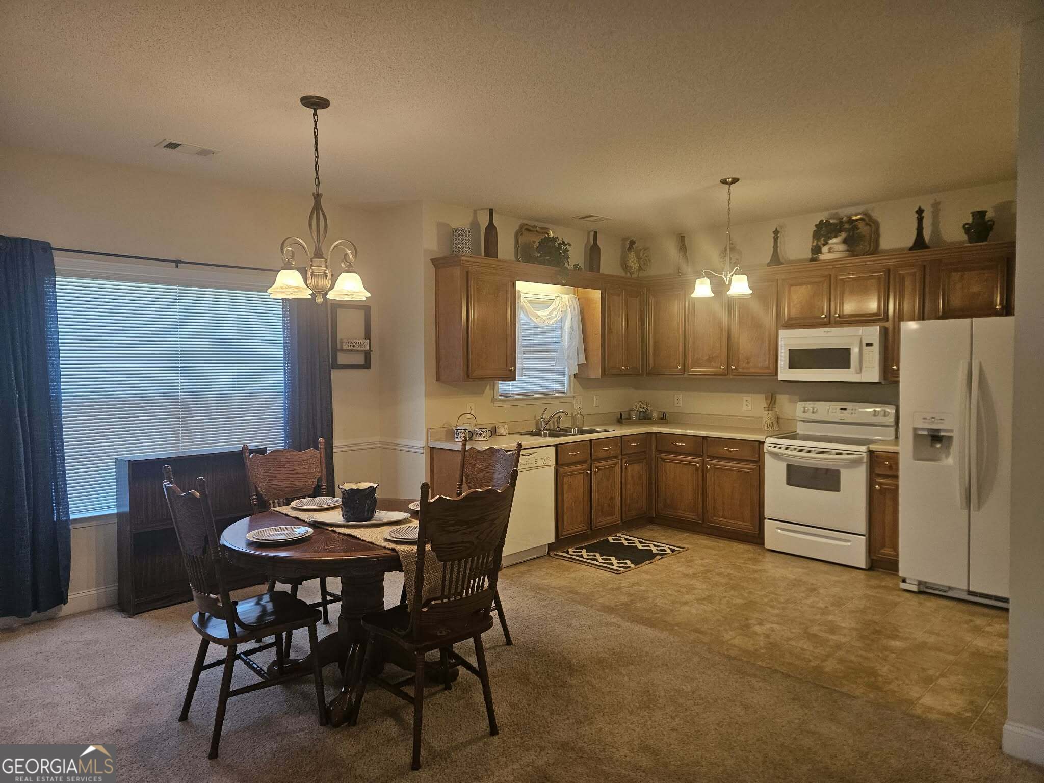 190 Jabrok Circle Property Photo 7