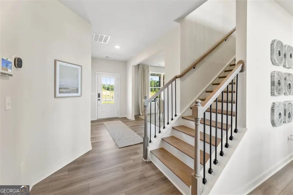 335 Bailiwick Lane Property Photo 4