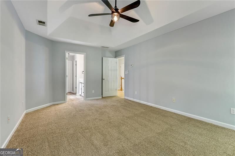 412 Eglington Trail Property Photo 30