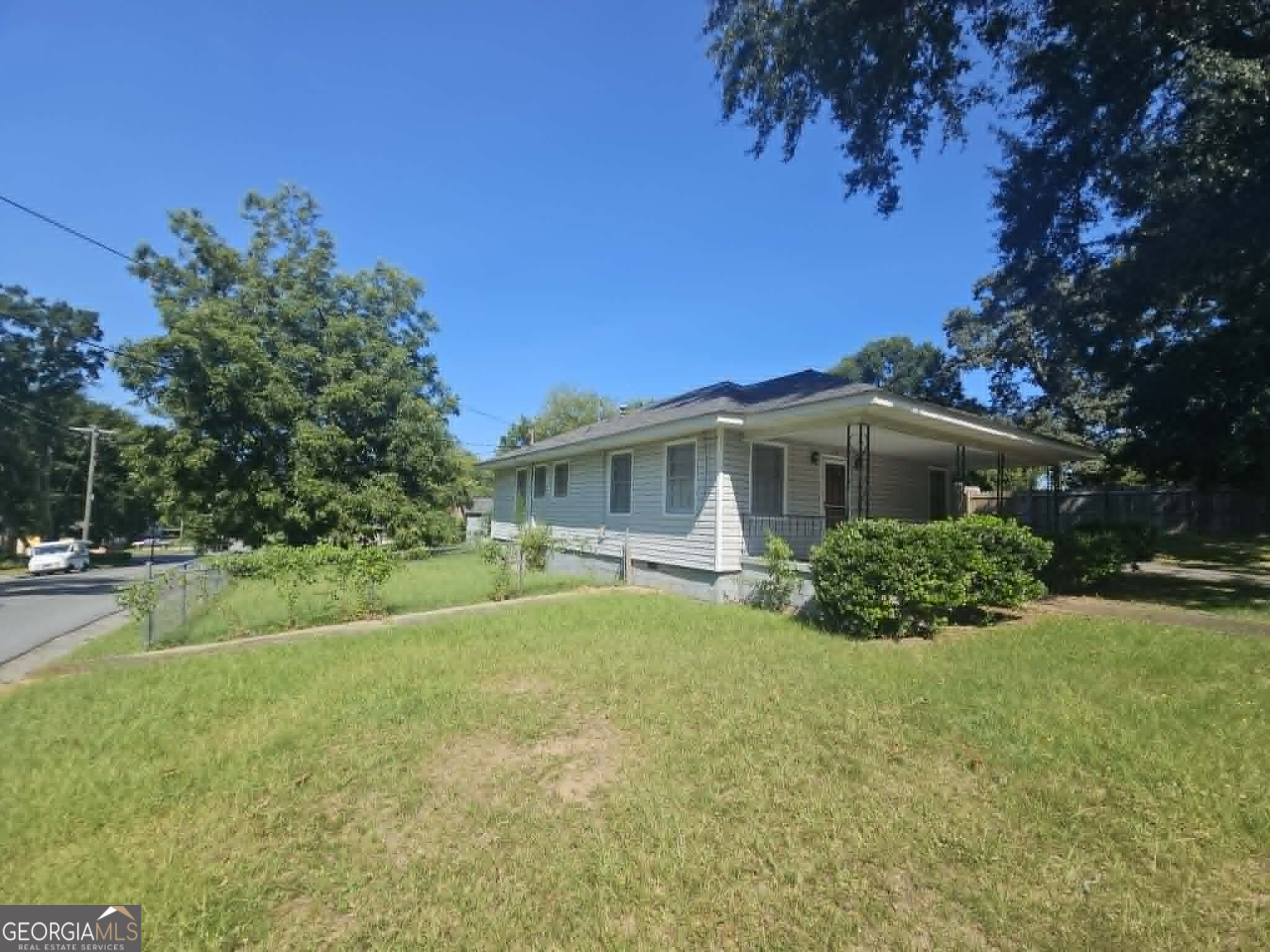 428 Line Street Property Photo 4