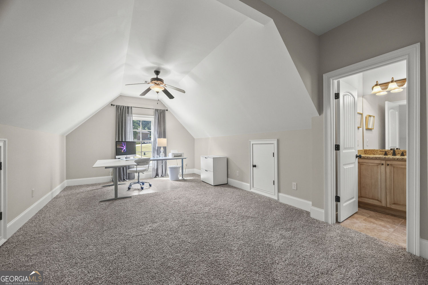 416 St Ives Walk Property Photo 67