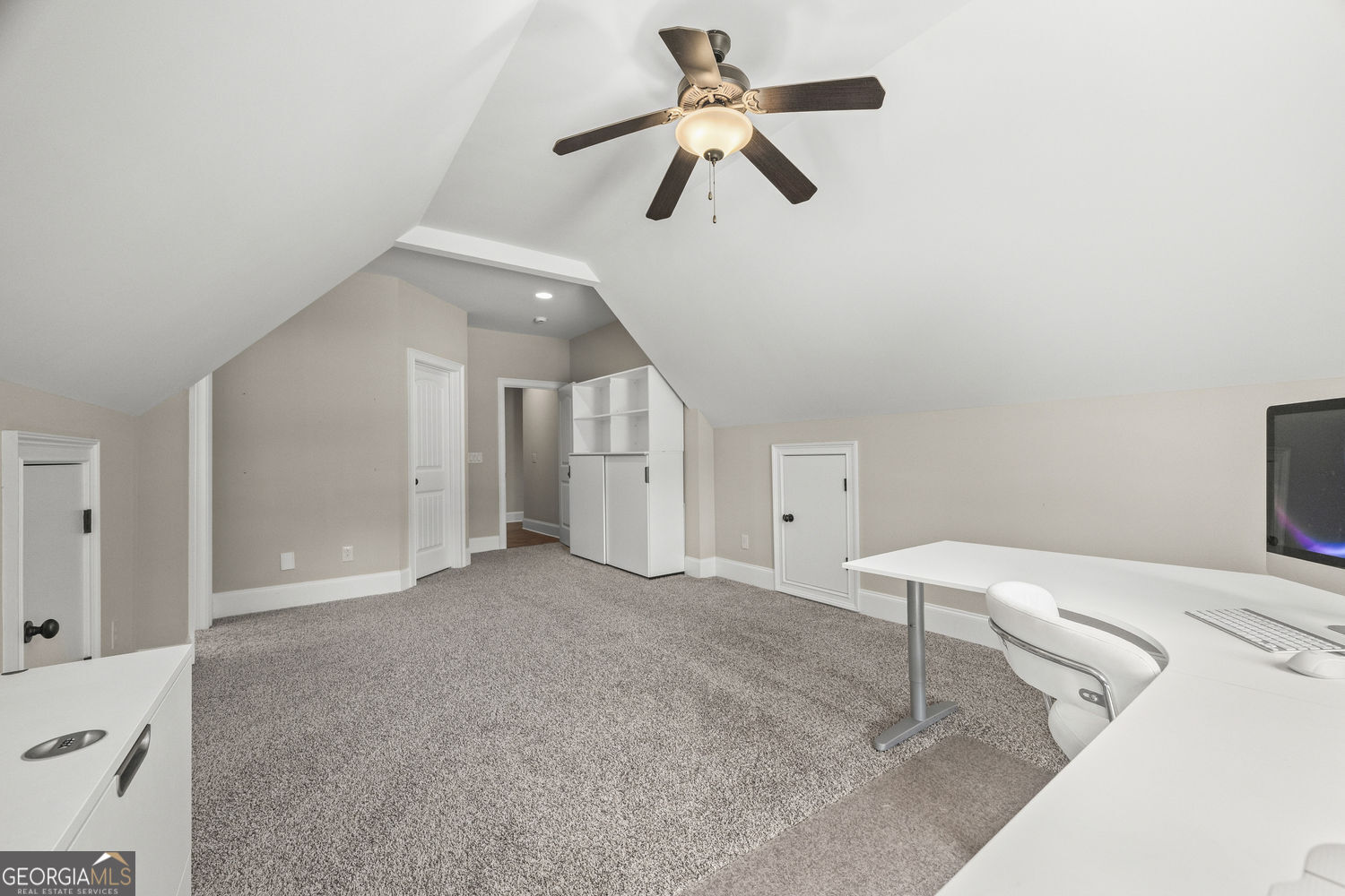 416 St Ives Walk Property Photo 68