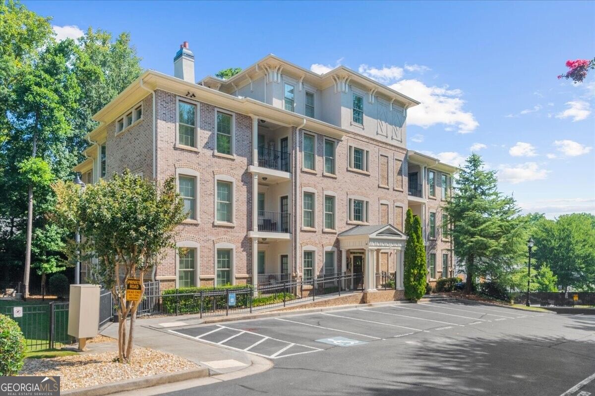 2360 Logan Circle Ne # 102 Property Photo 1