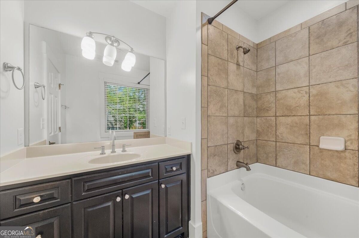 2360 Logan Circle Ne # 102 Property Photo 30