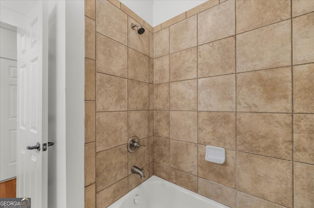 2360 Logan Circle Ne # 102 Property Photo 34