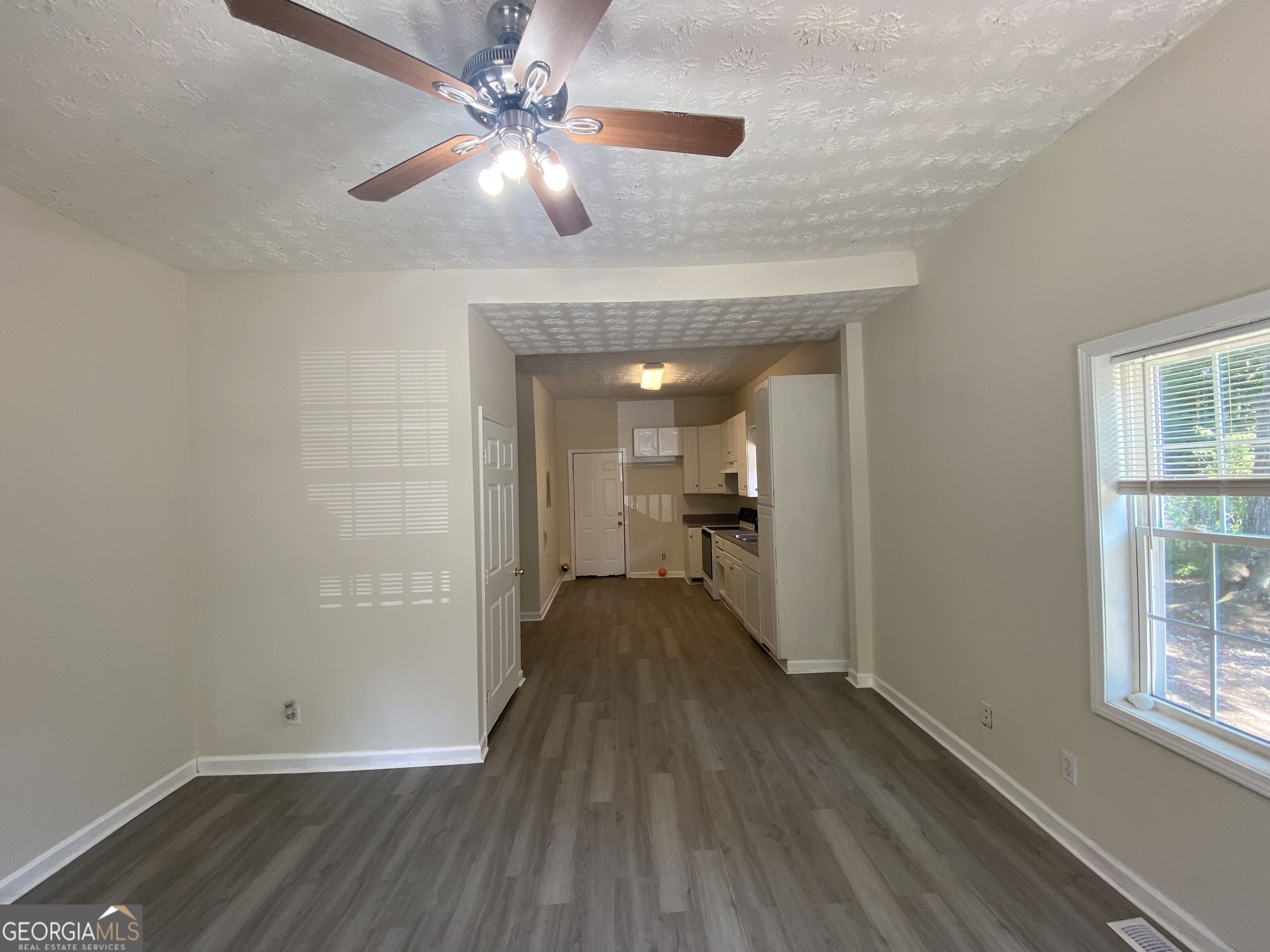 125 Hubbard Street # B Property Photo 2