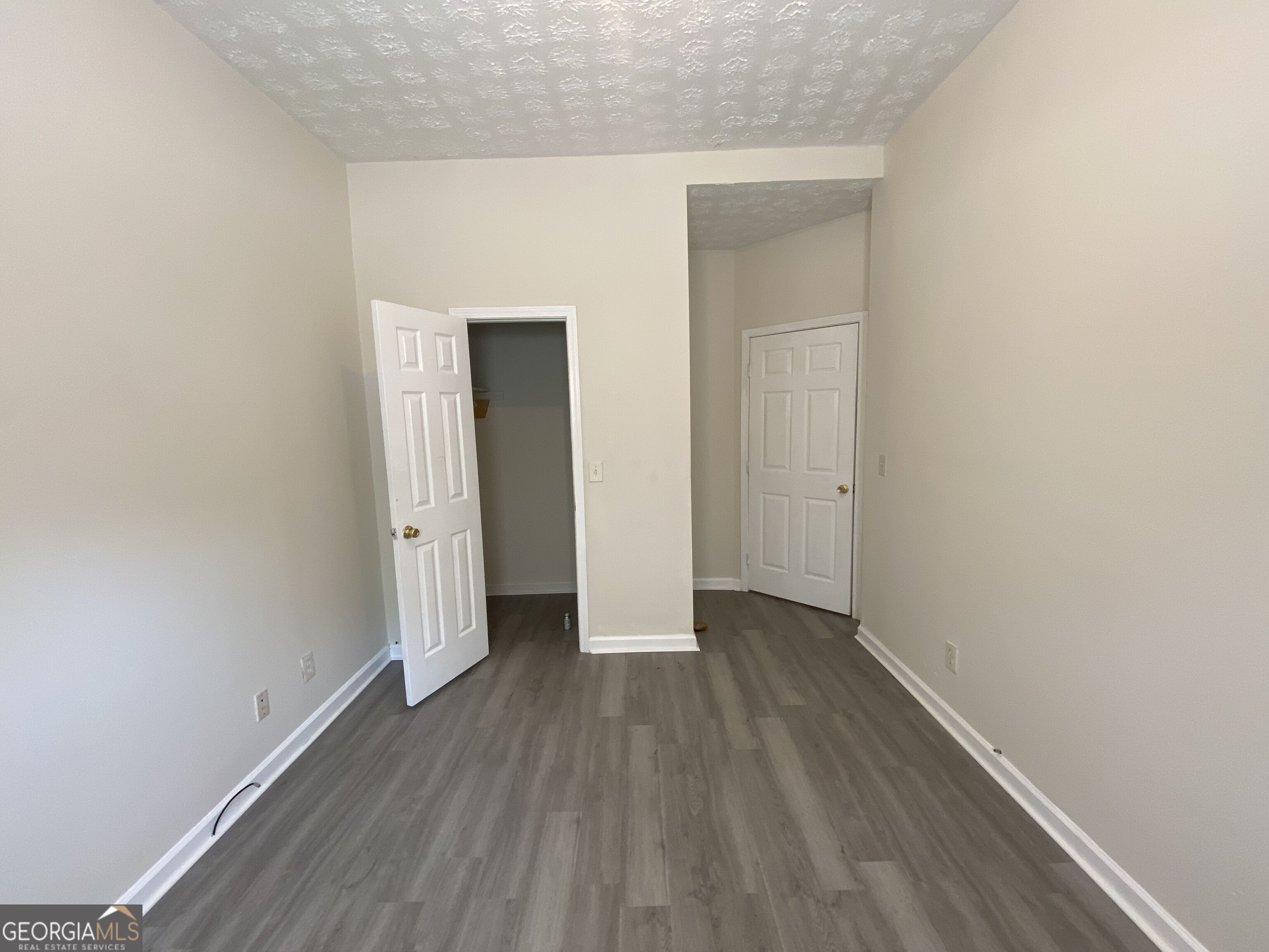 125 Hubbard Street # B Property Photo 10