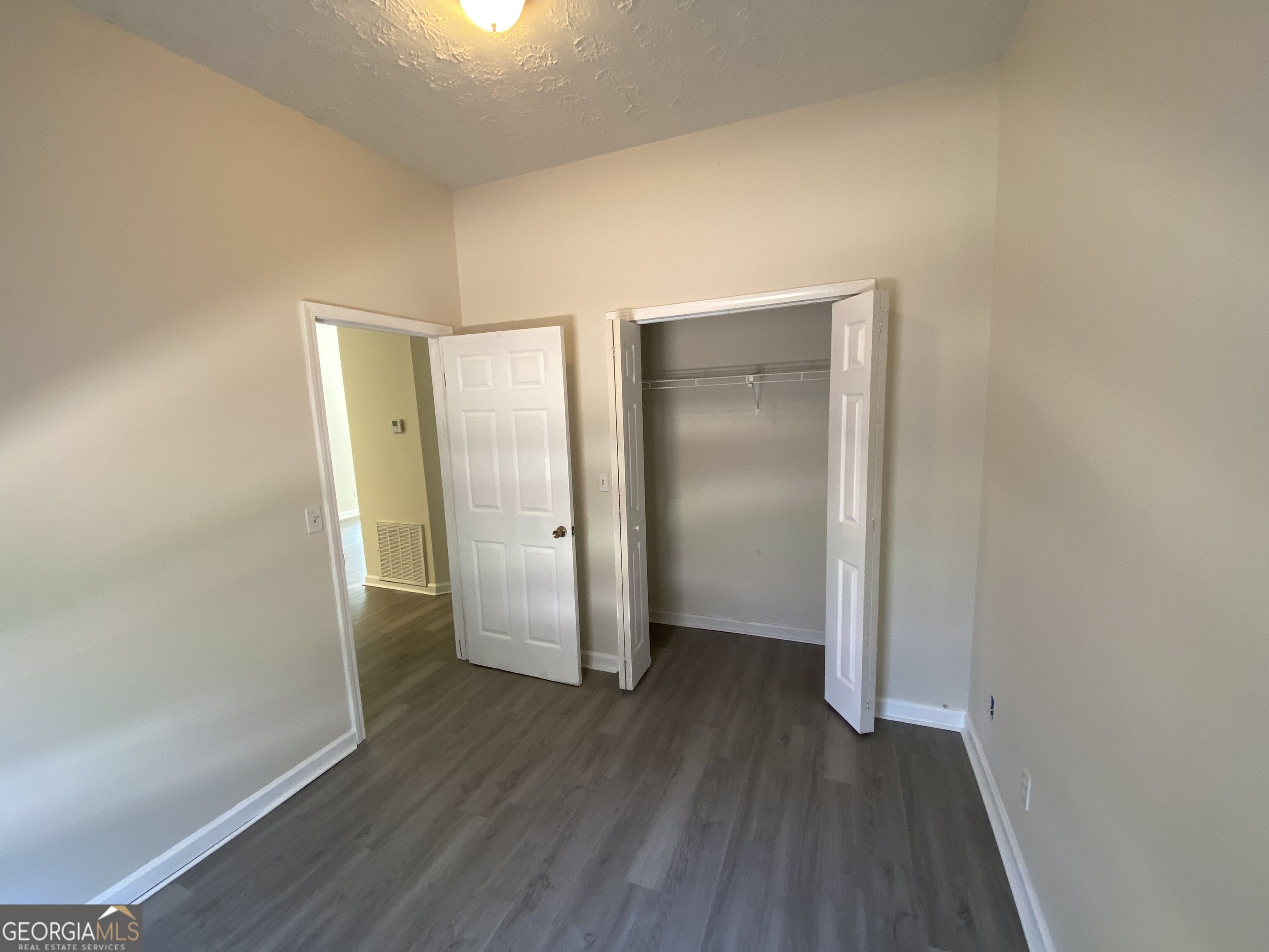 125 Hubbard Street # B Property Photo 12