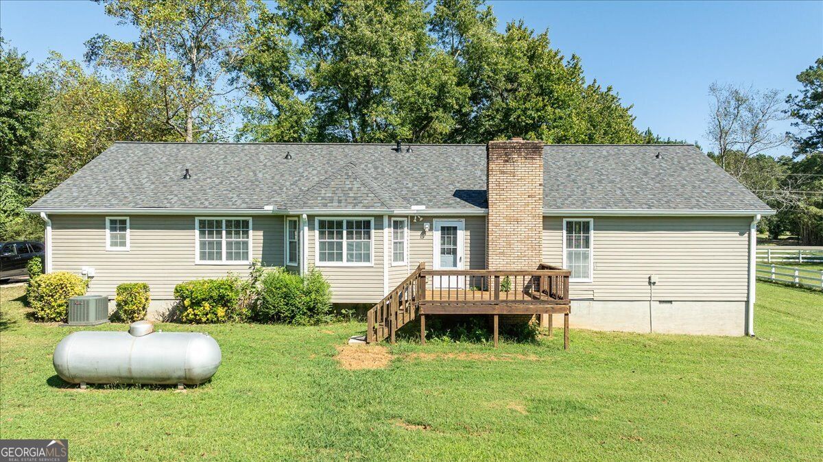 358 Roscoe Davis Road Property Photo 6