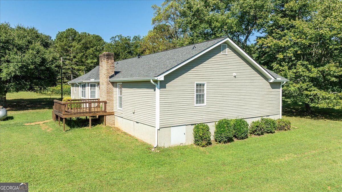 358 Roscoe Davis Road Property Photo 9