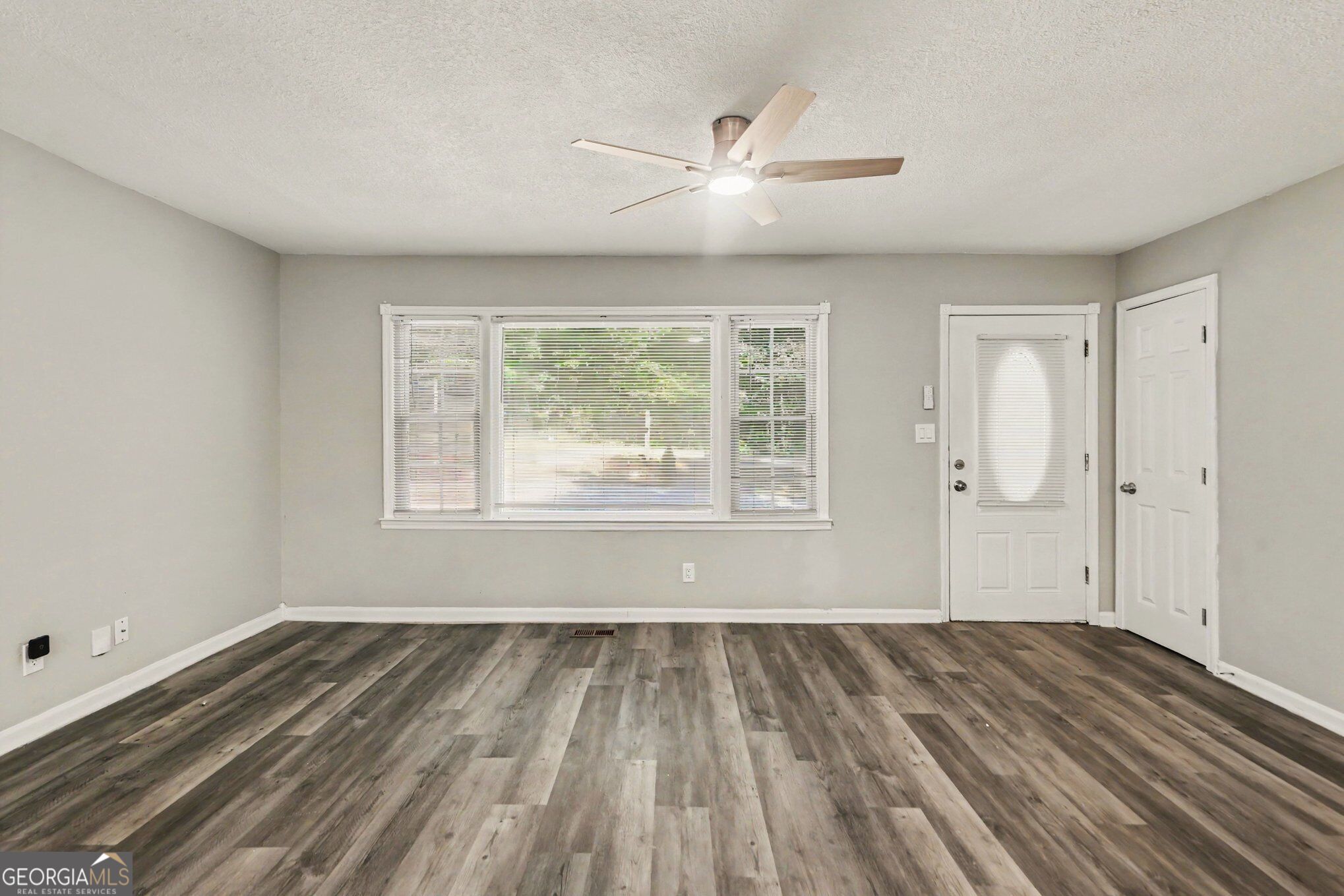 6709 Baker Drive Property Photo 4