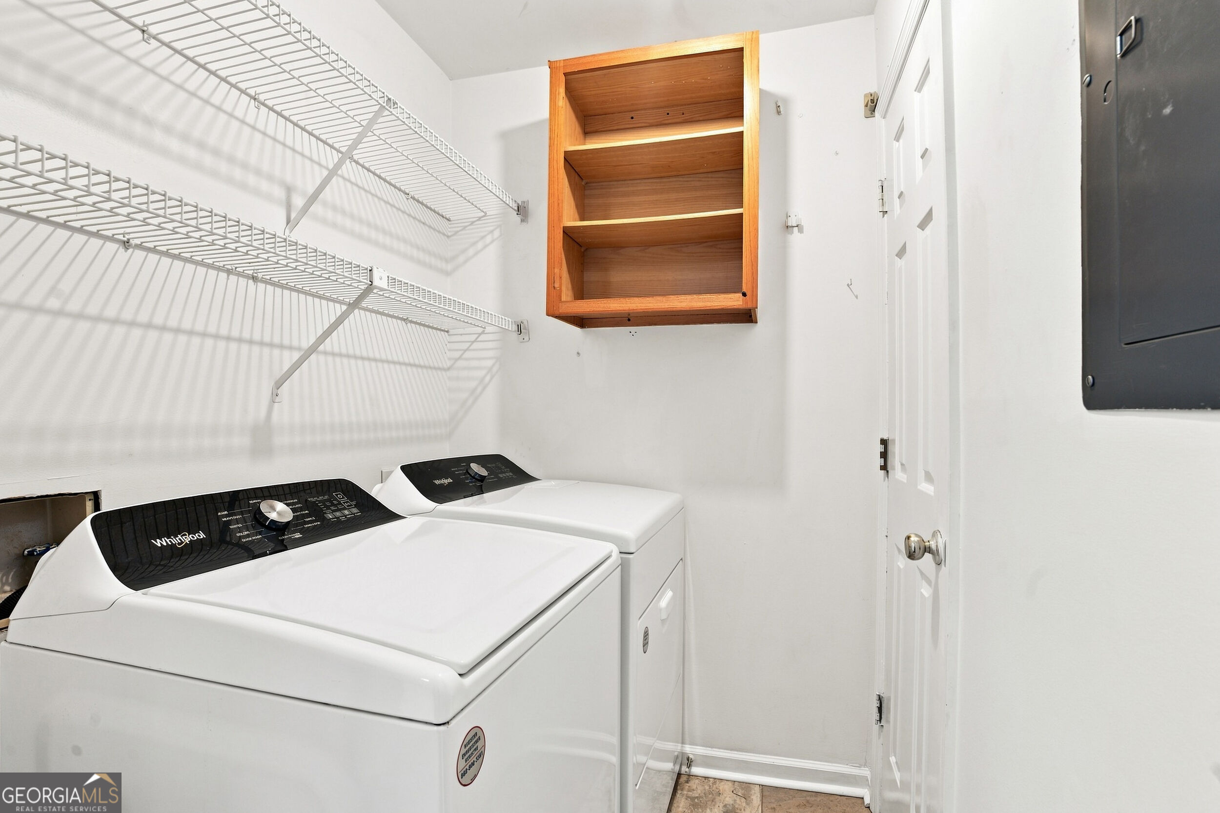 599 Saint James Walk Se Property Photo 17