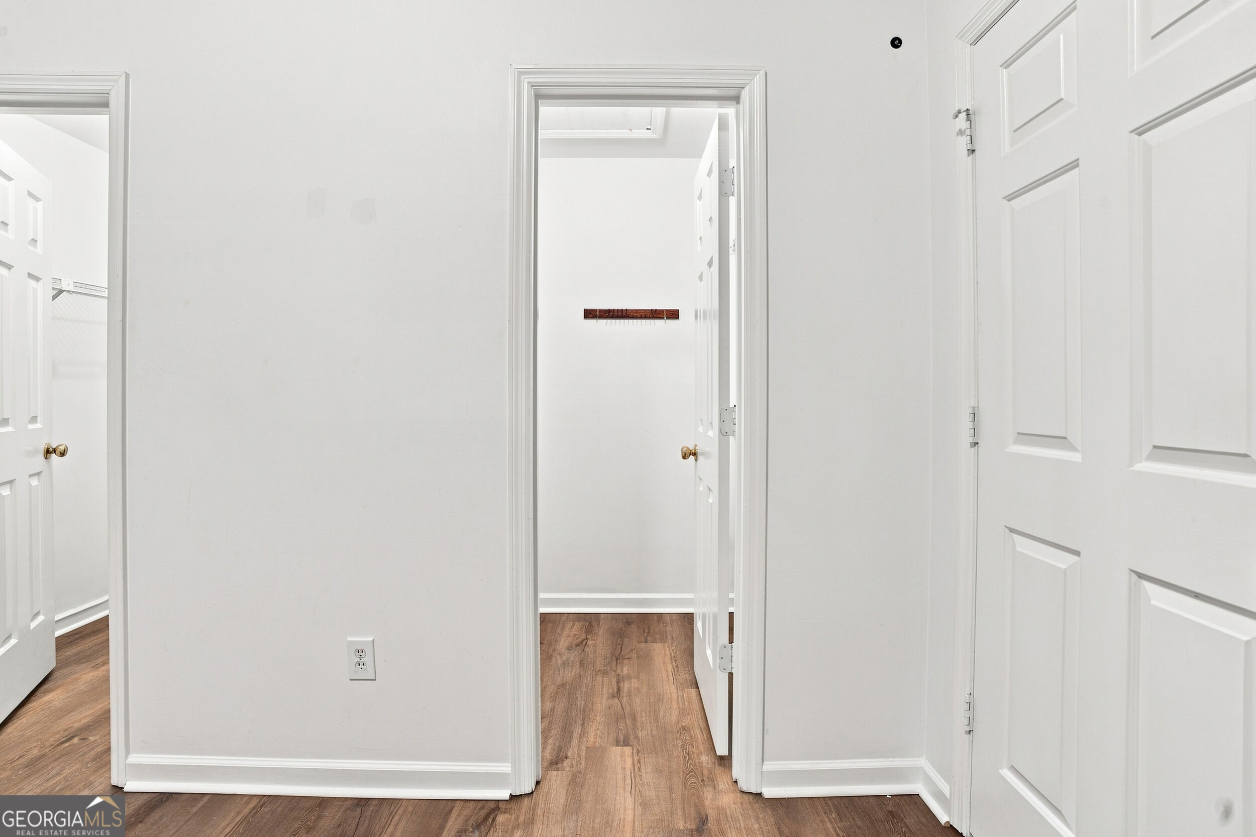 599 Saint James Walk Se Property Photo 25