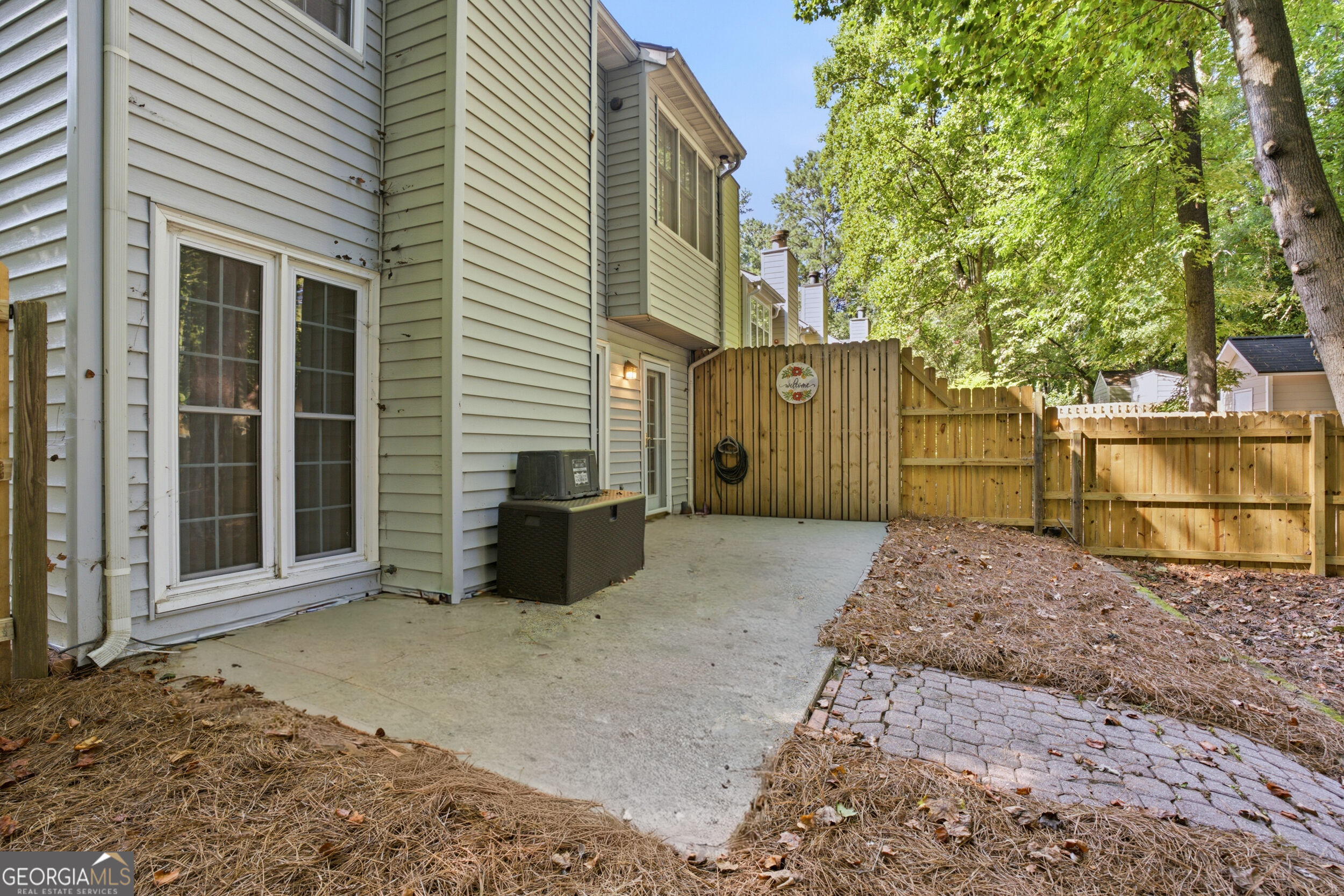 599 Saint James Walk Se Property Photo 38