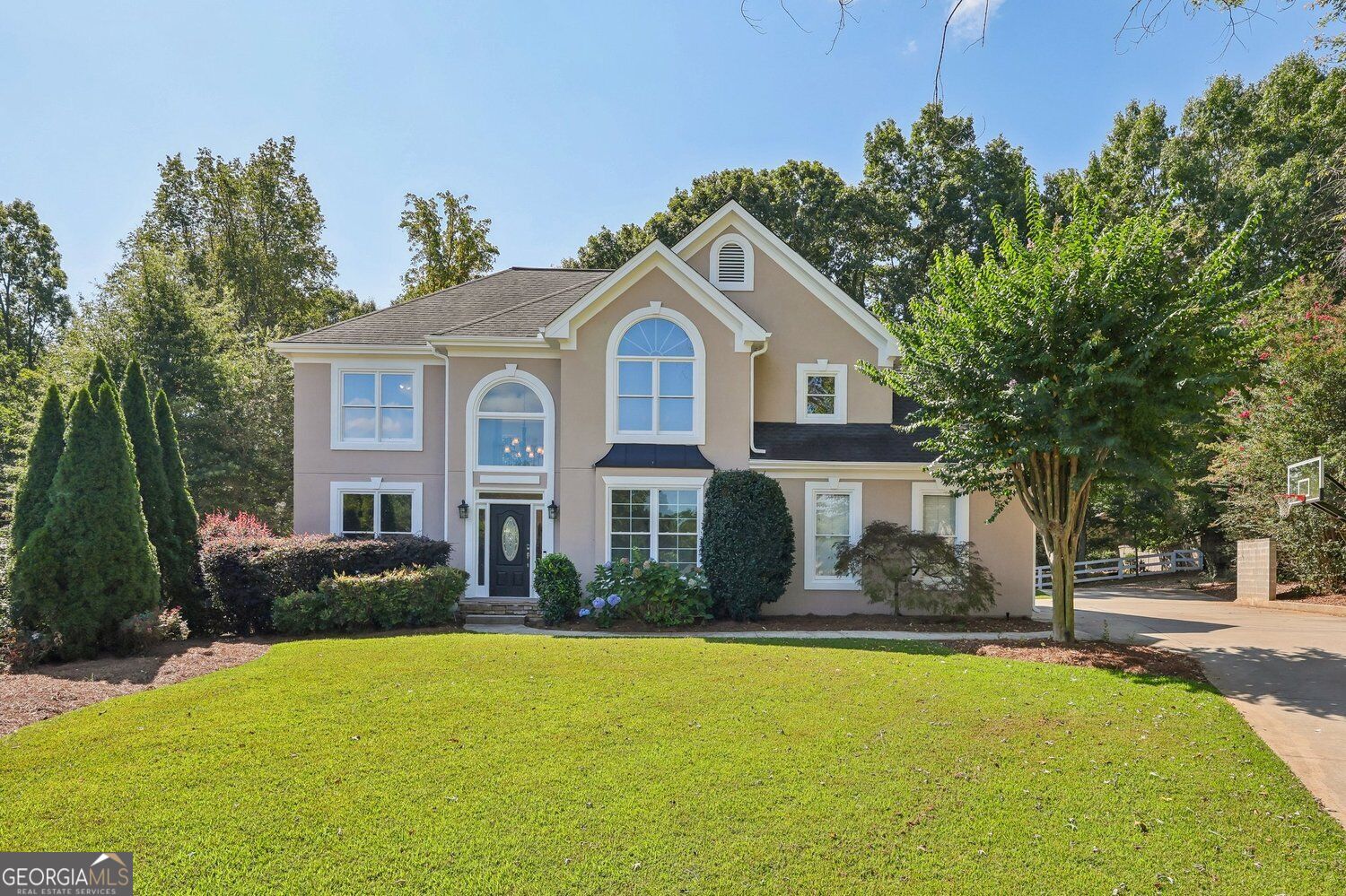 2835 Live Oak Court Property Photo 1