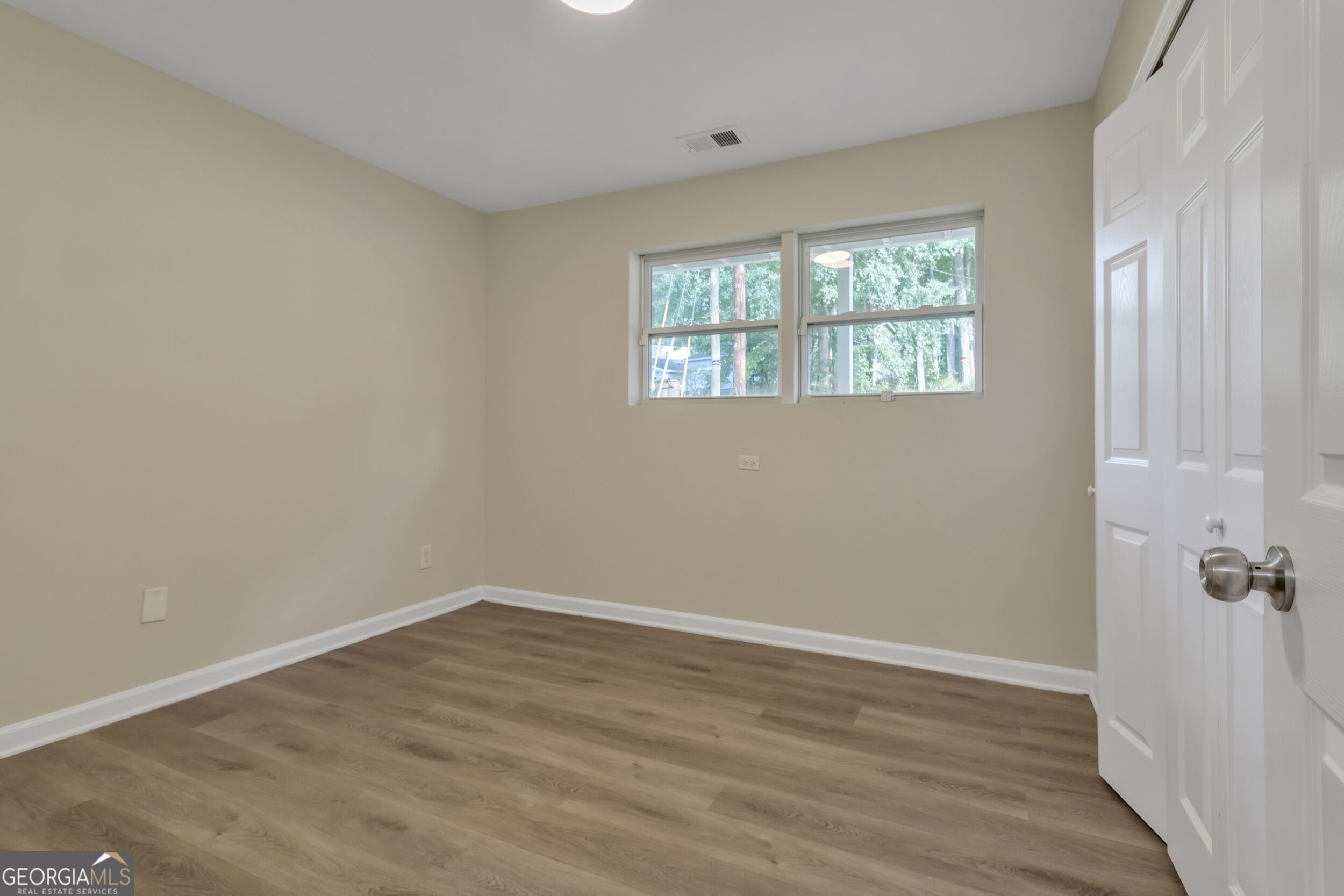 6817 Red Maple Drive Property Photo 10