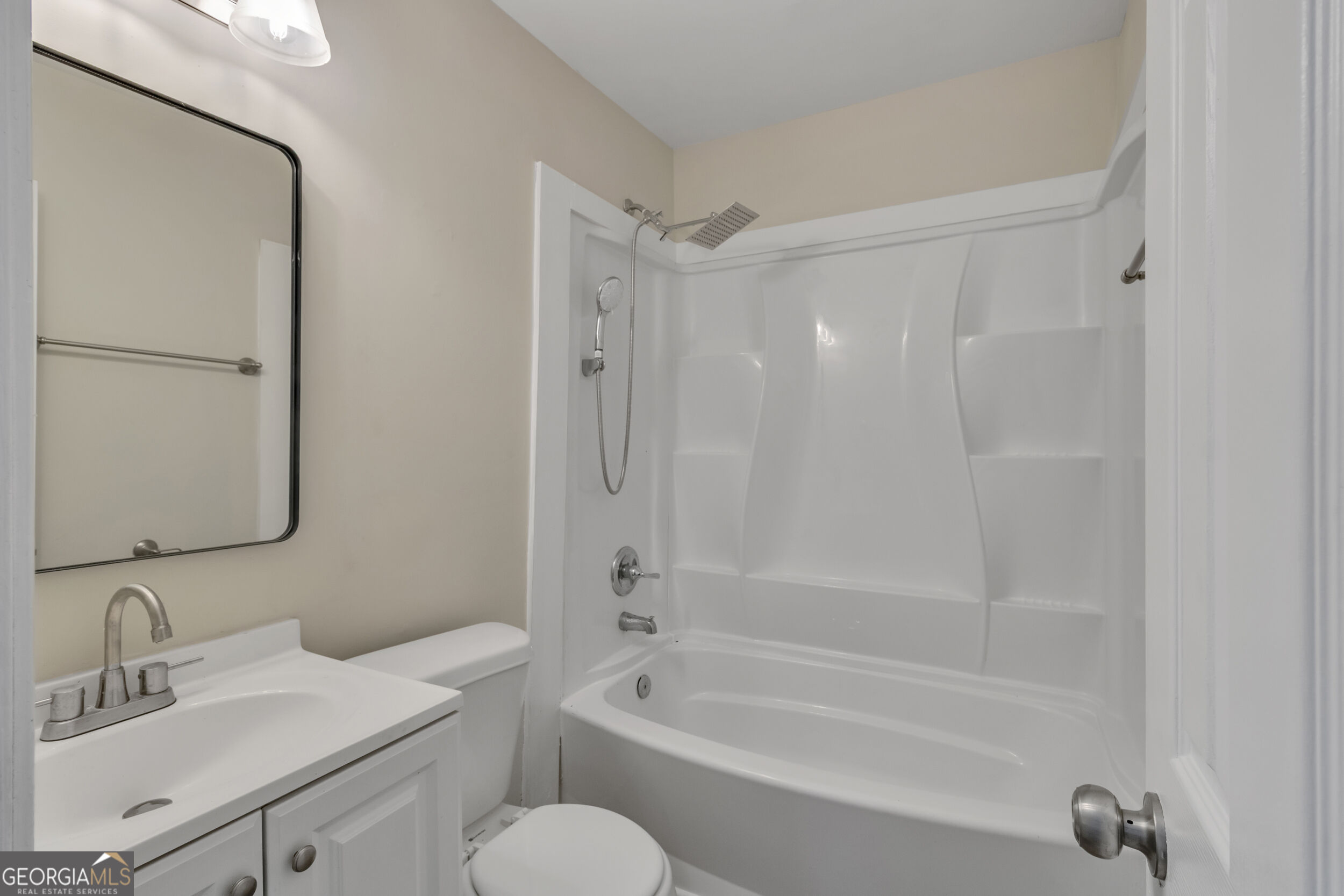 6817 Red Maple Drive Property Photo 11