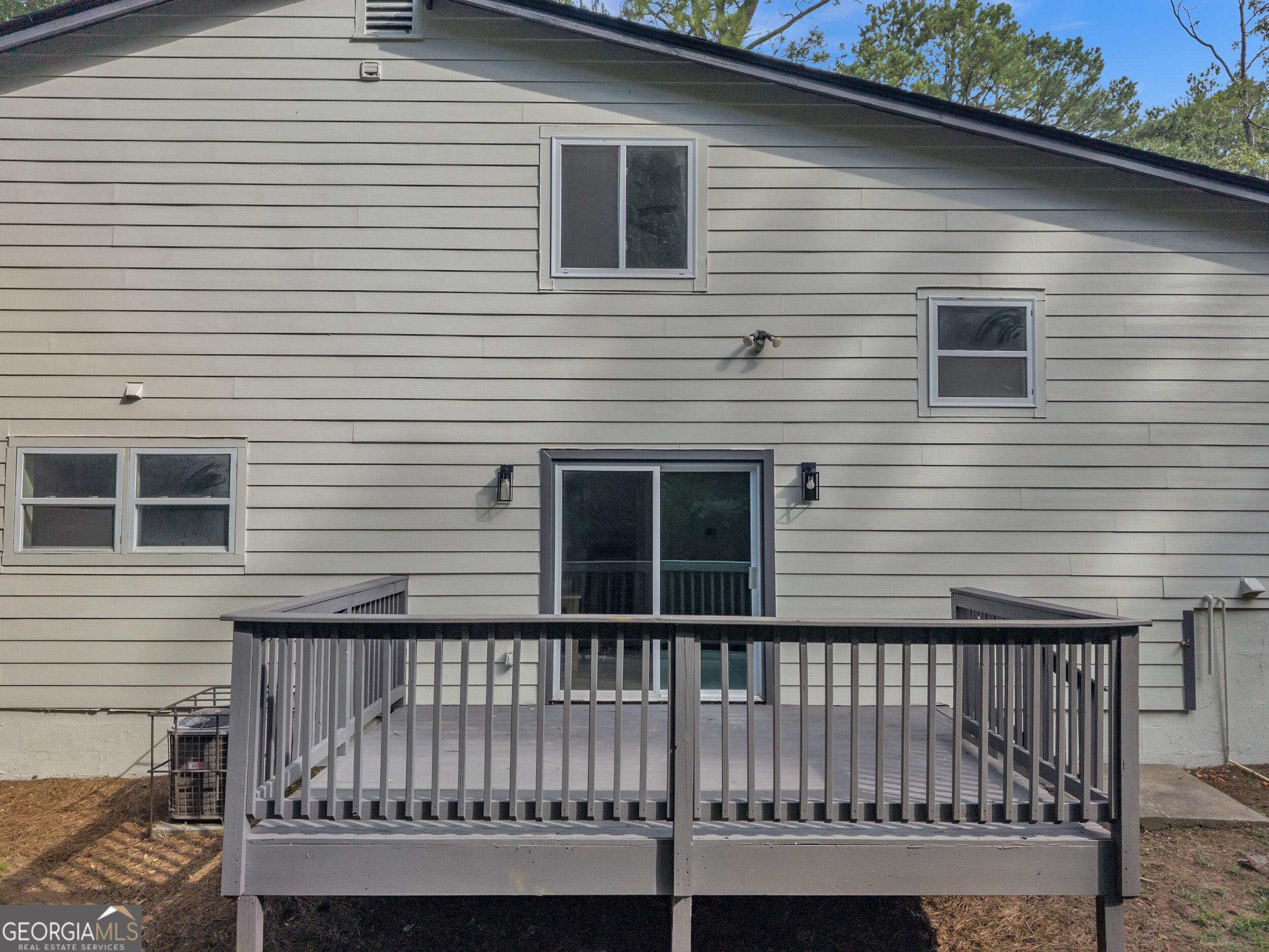 6817 Red Maple Drive Property Photo 18