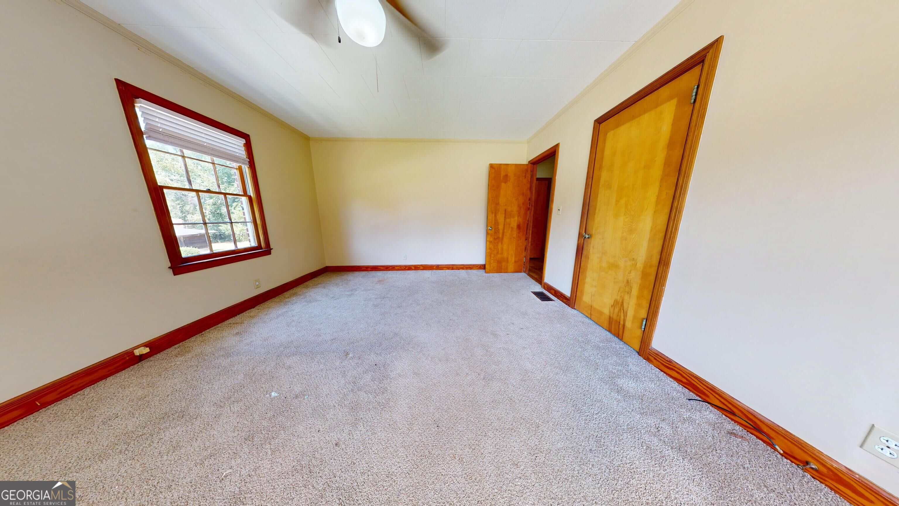 634 W Main Street Property Photo 19