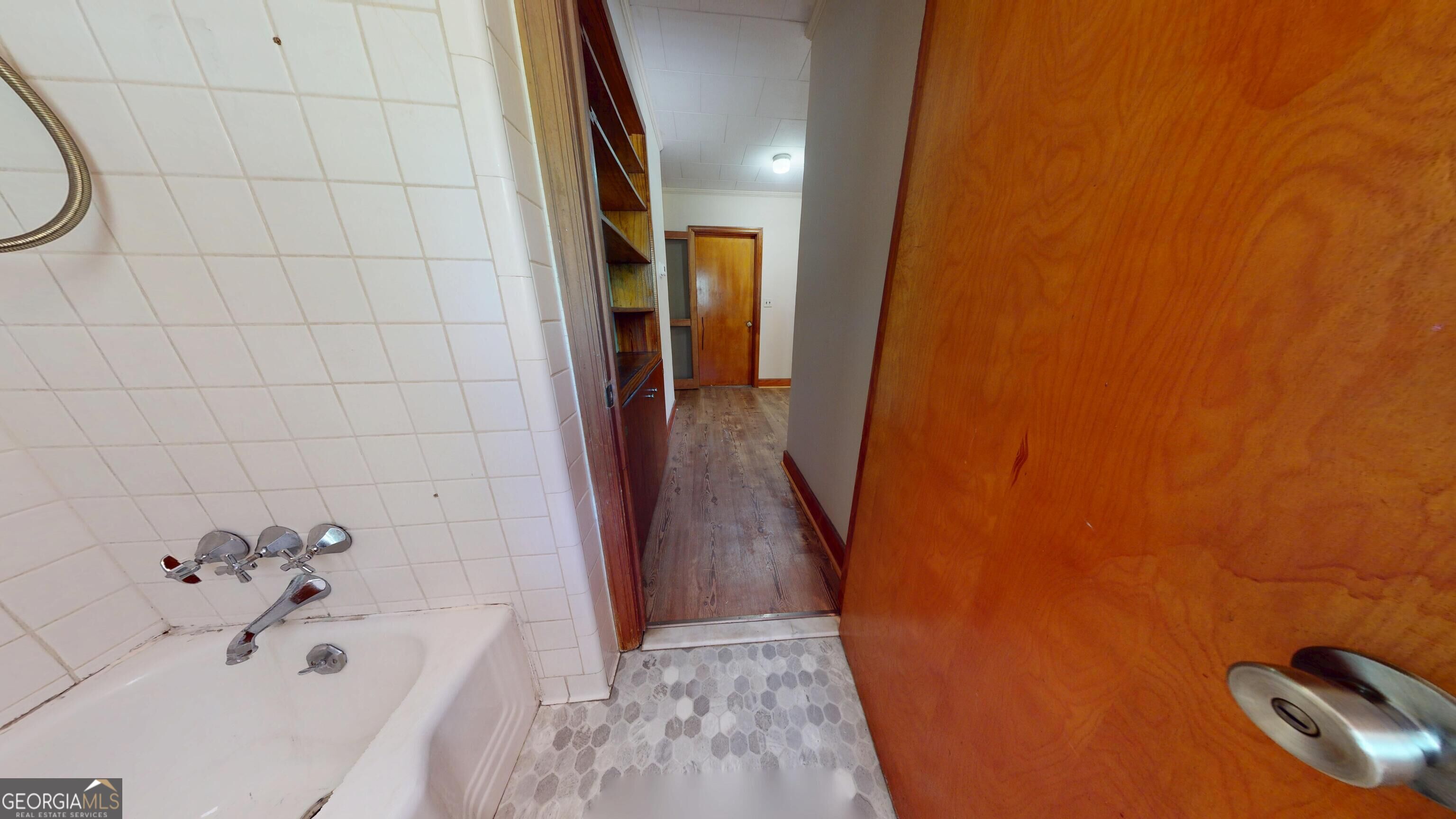 634 W Main Street Property Photo 24