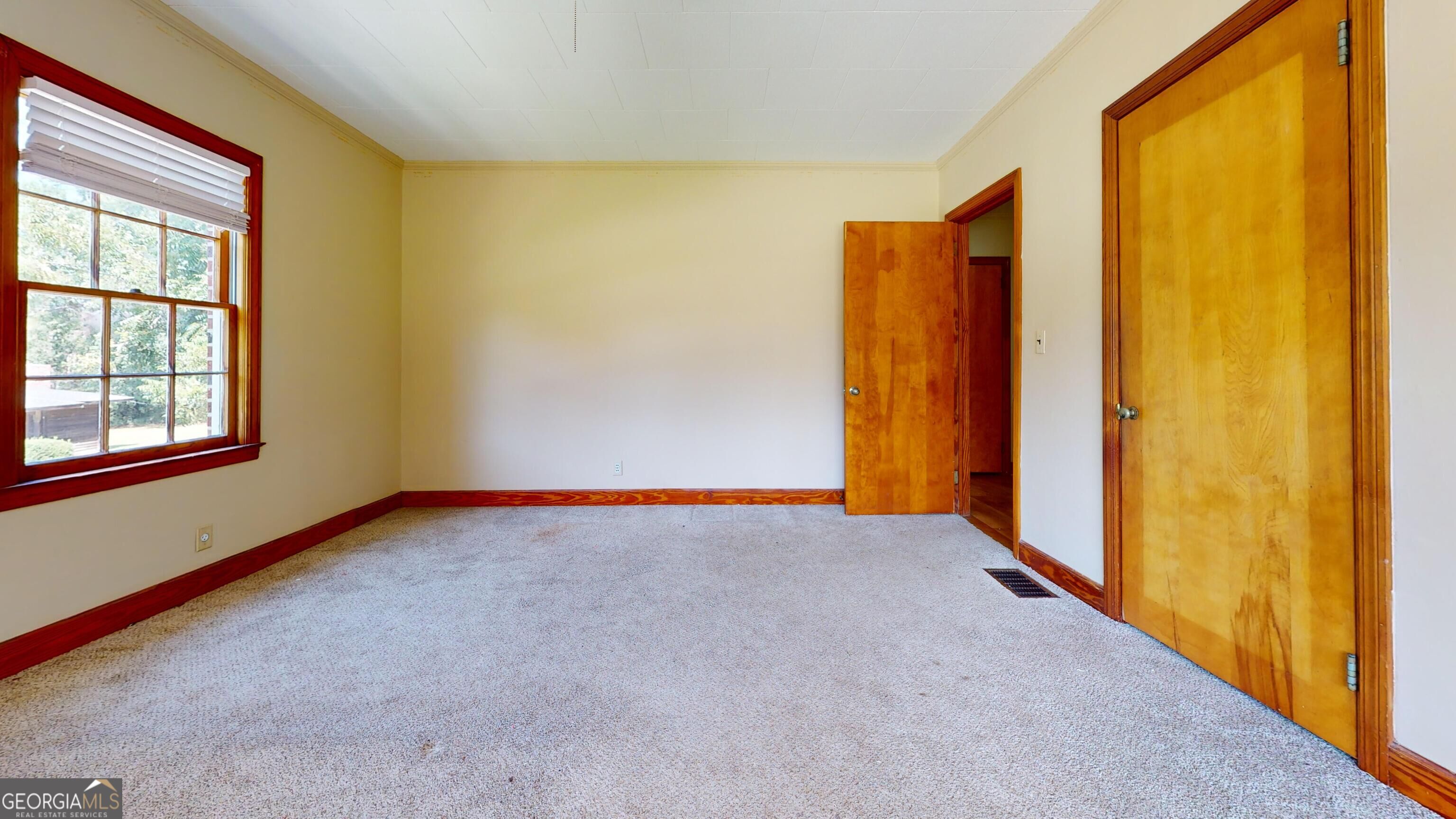 634 W Main Street Property Photo 30