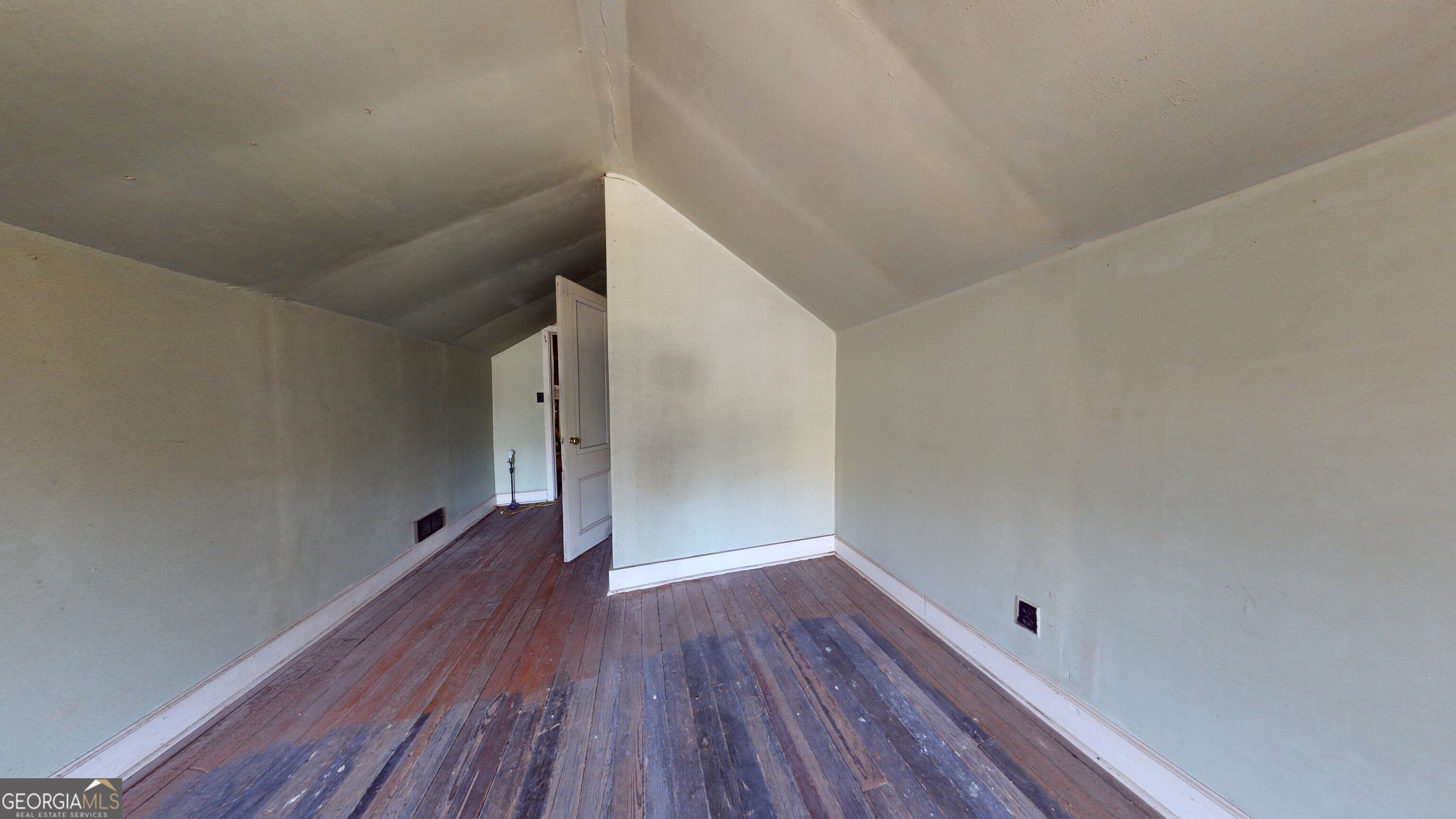 634 W Main Street Property Photo 50