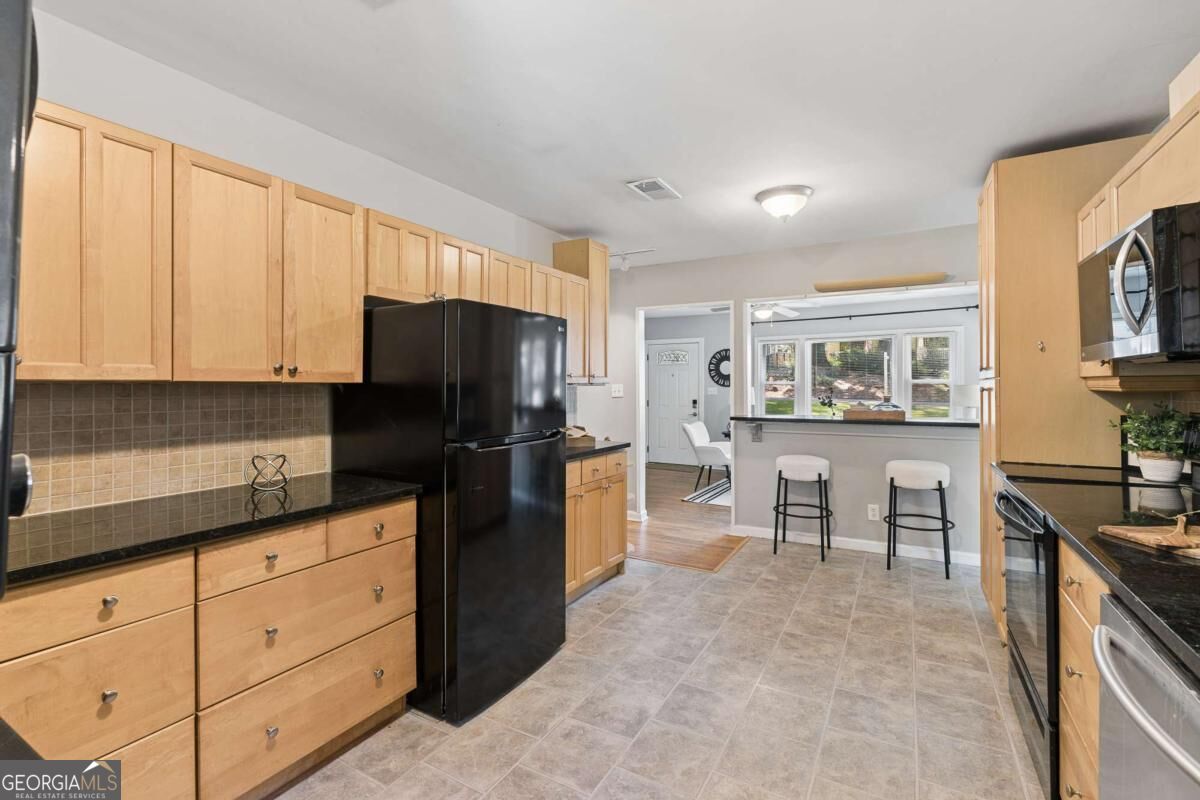 448 E Pharr Road Property Photo 11