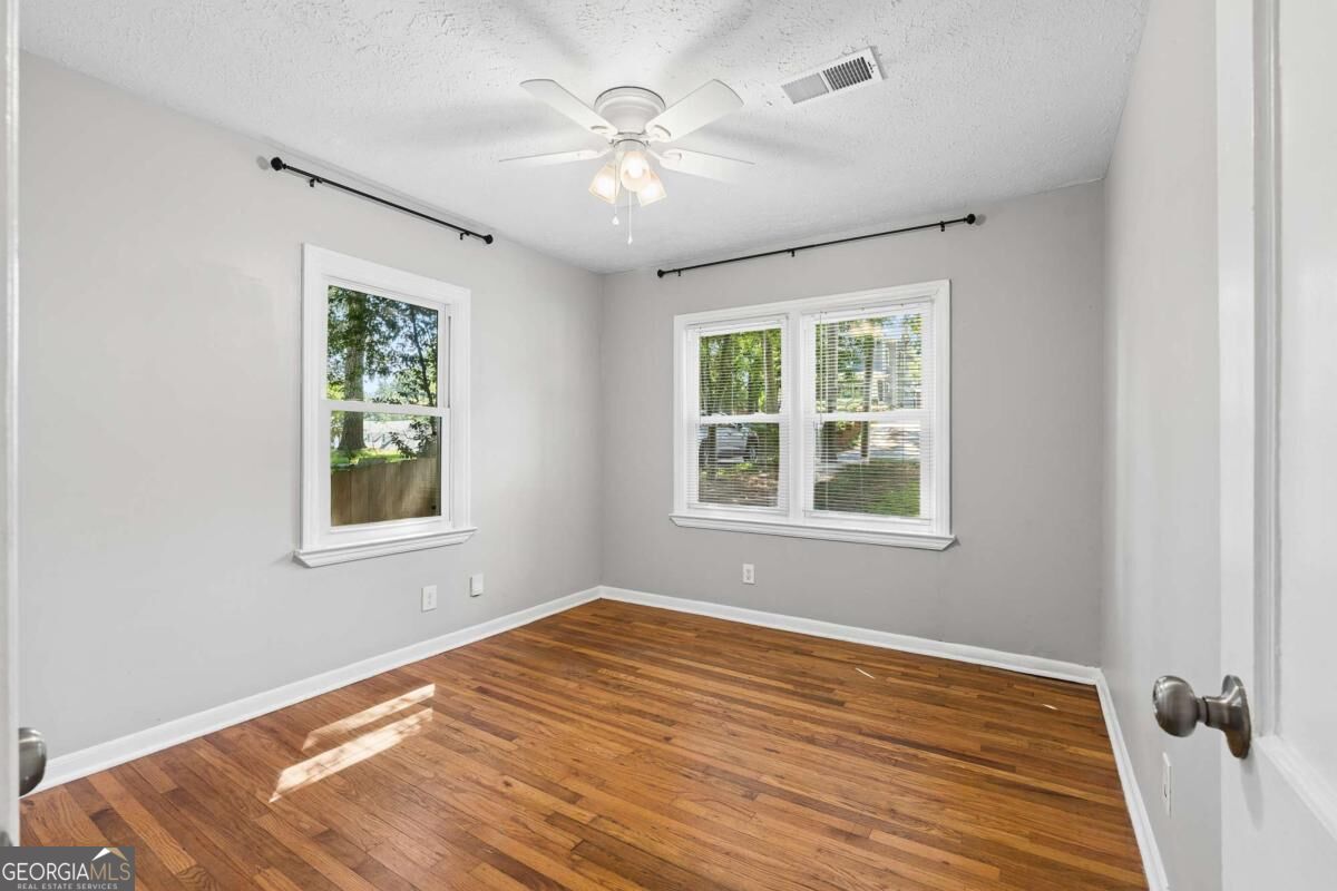 448 E Pharr Road Property Photo 22