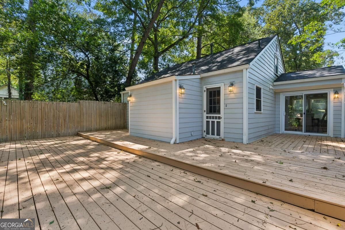 448 E Pharr Road Property Photo 27