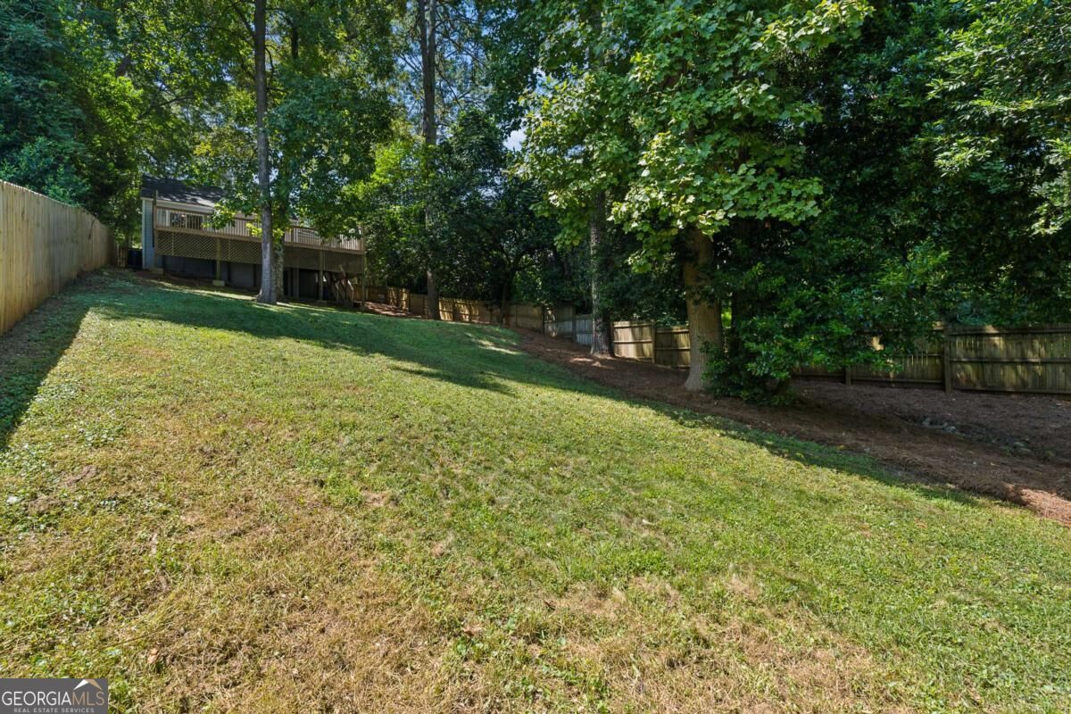 448 E Pharr Road Property Photo 32
